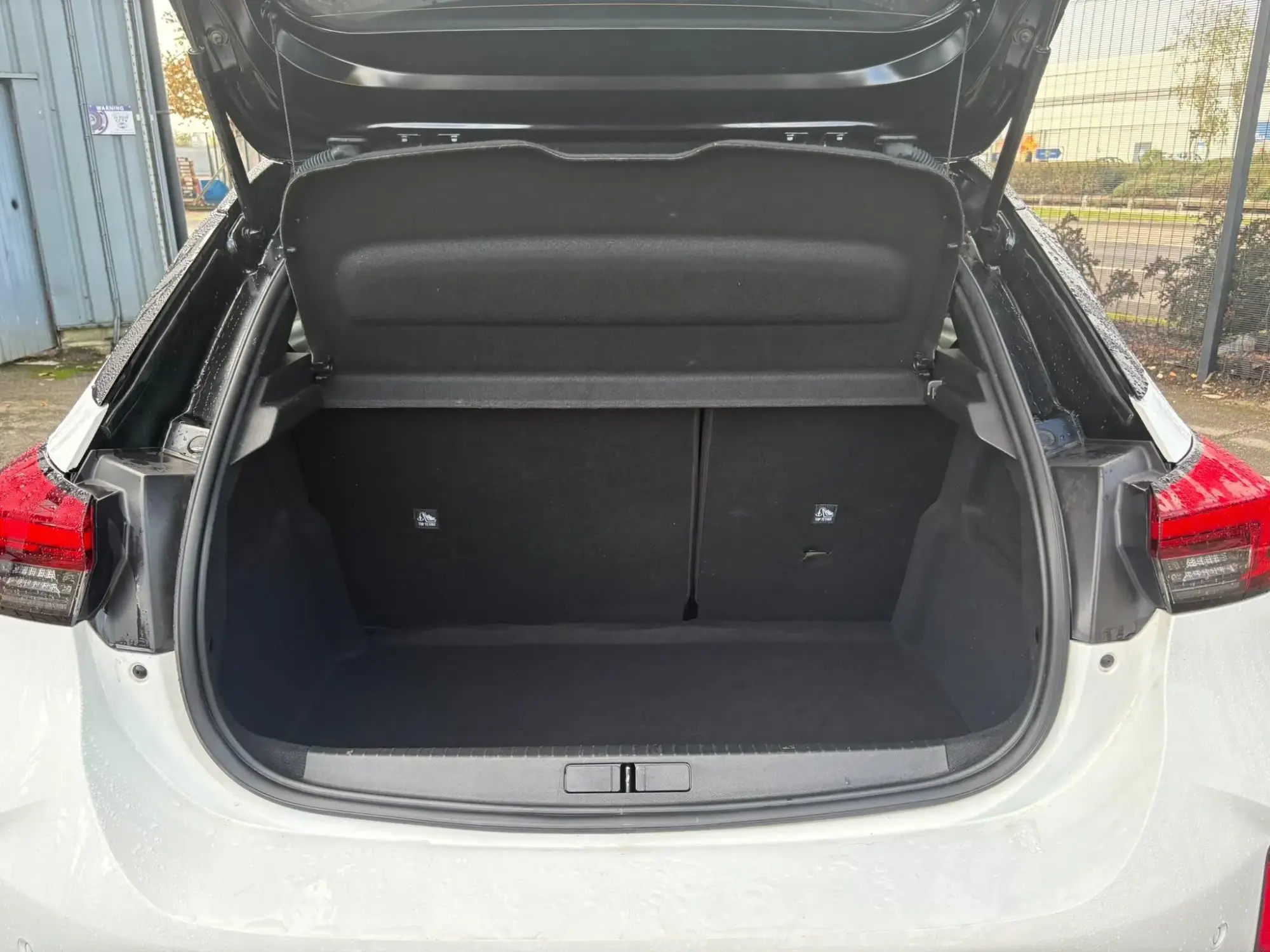 Vauxhall Corsa Image 23 Vauxhall Corsa Image 23
