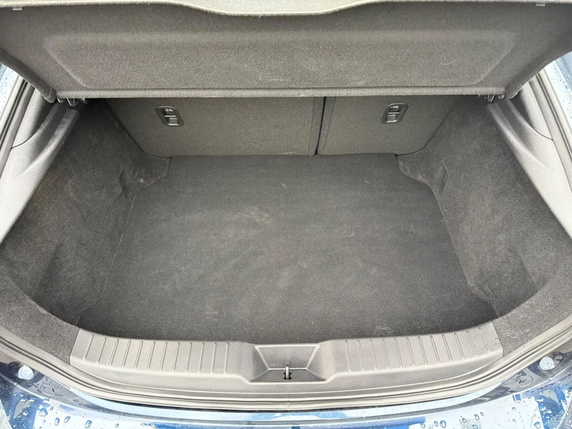 Mazda3 Image 24 Mazda3 Image 24