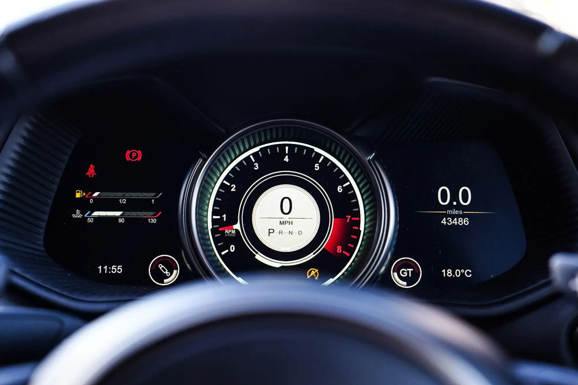 Aston Martin DB11 Image 22