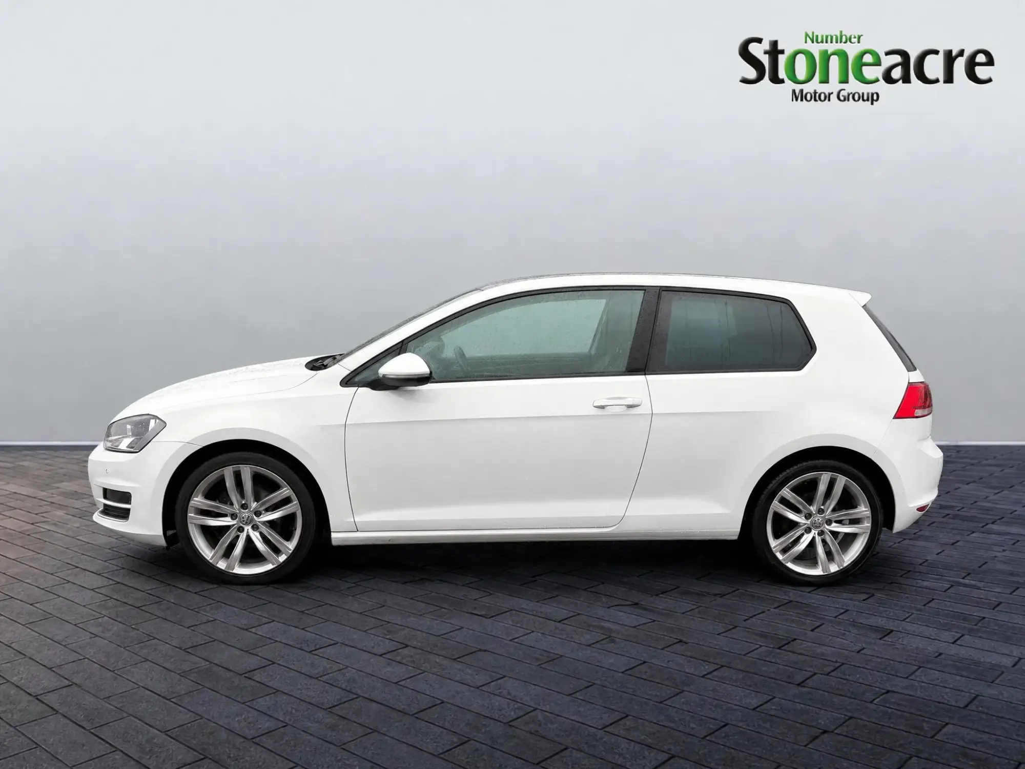 Volkswagen Golf Image 5