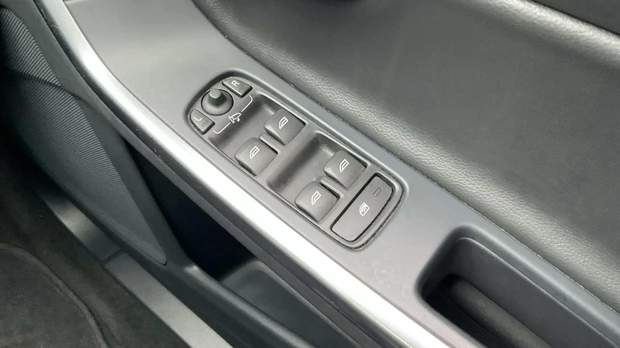 Volvo S60 Image 24 Volvo S60 Image 24
