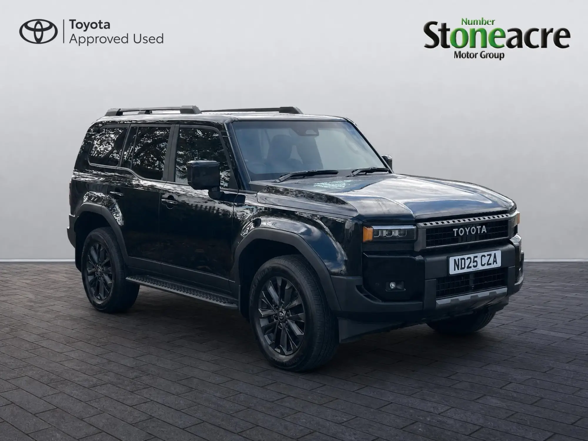 Toyota Land Cruiser Image 1
