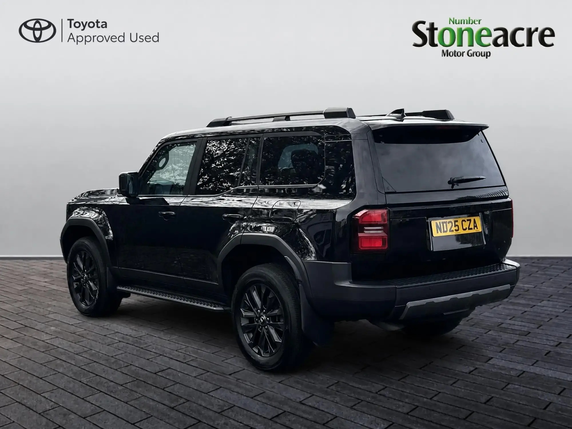Toyota Land Cruiser Image 5