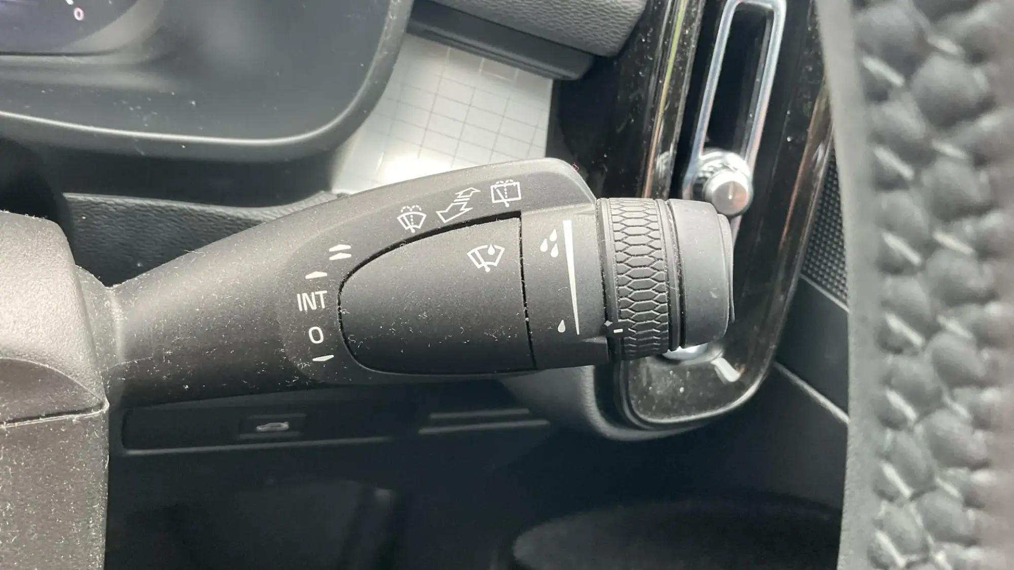 Volvo XC40 Image 23