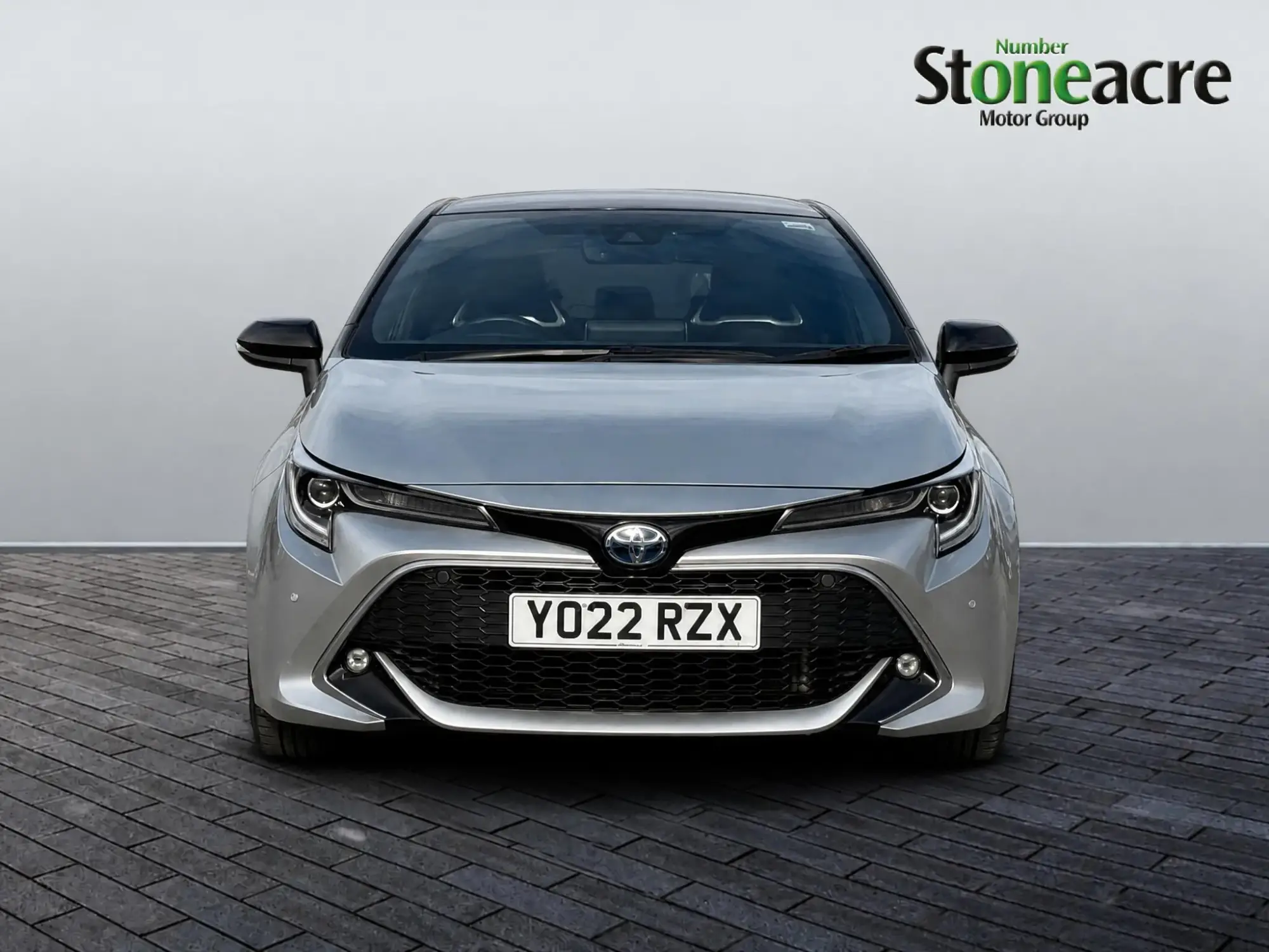 Toyota Corolla Hybrid 1.8 VVT-h GPF Excel Hatchback 5dr Petrol Hybrid CVT Euro 6 (s/s) (122 ps) YO22RZX Image 2