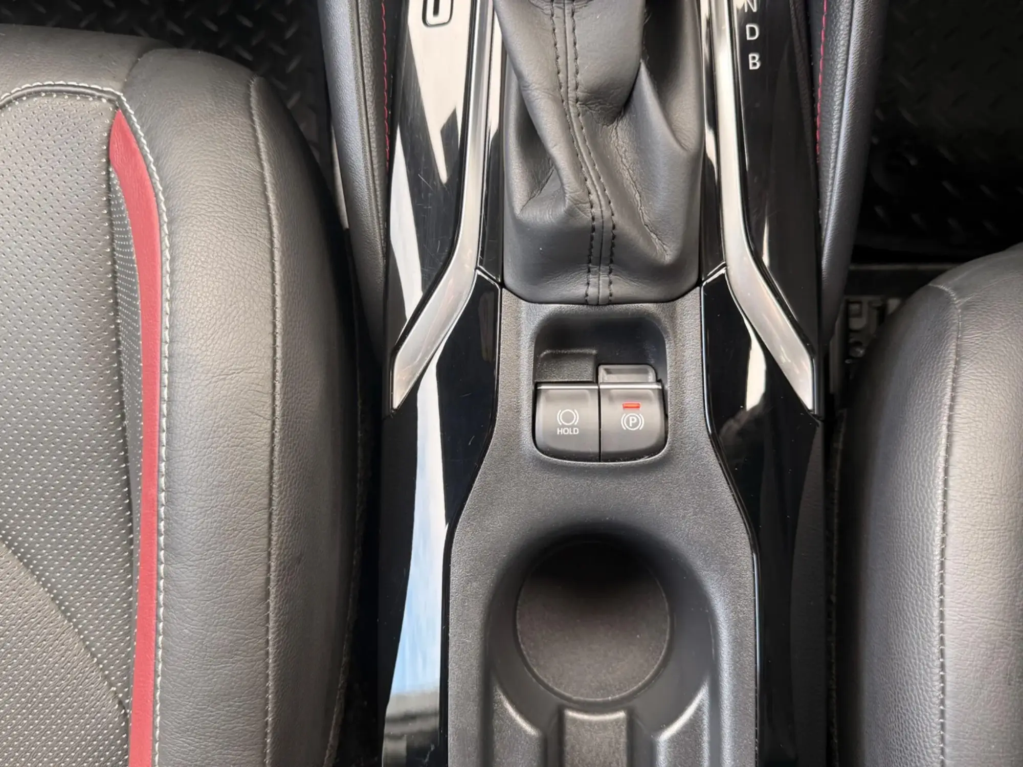 Toyota Corolla Hybrid Image 13 Toyota Corolla Hybrid Image 13