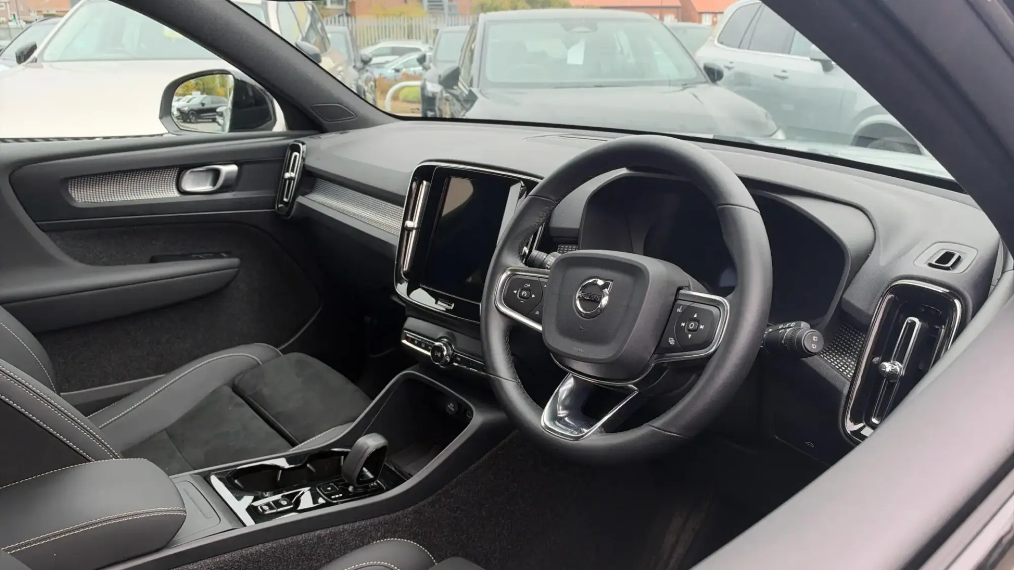Volvo XC40 Image 10