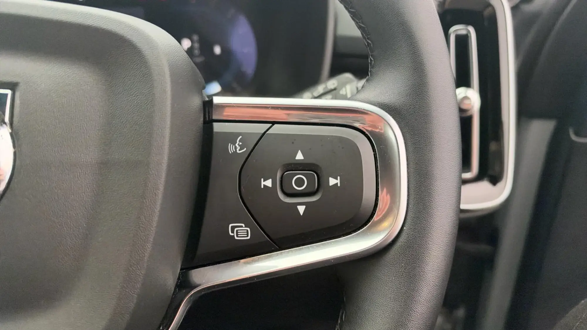 Volvo XC40 Image 22