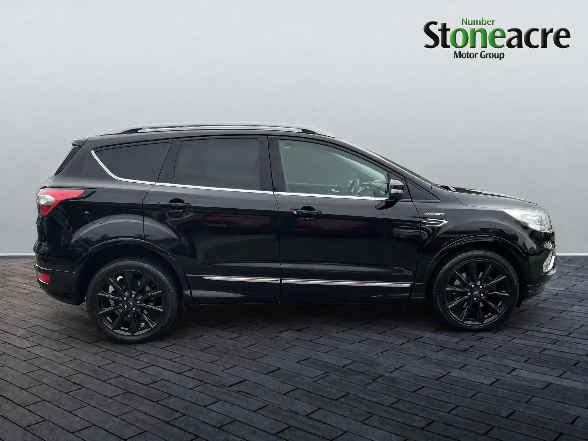 Ford Kuga 2.0 TDCi EcoBlue Vignale Euro 6 (s/s) 5dr EK67WWD Image 2 Ford Kuga 2.0 TDCi EcoBlue Vignale Euro 6 (s/s) 5dr EK67WWD Image 2