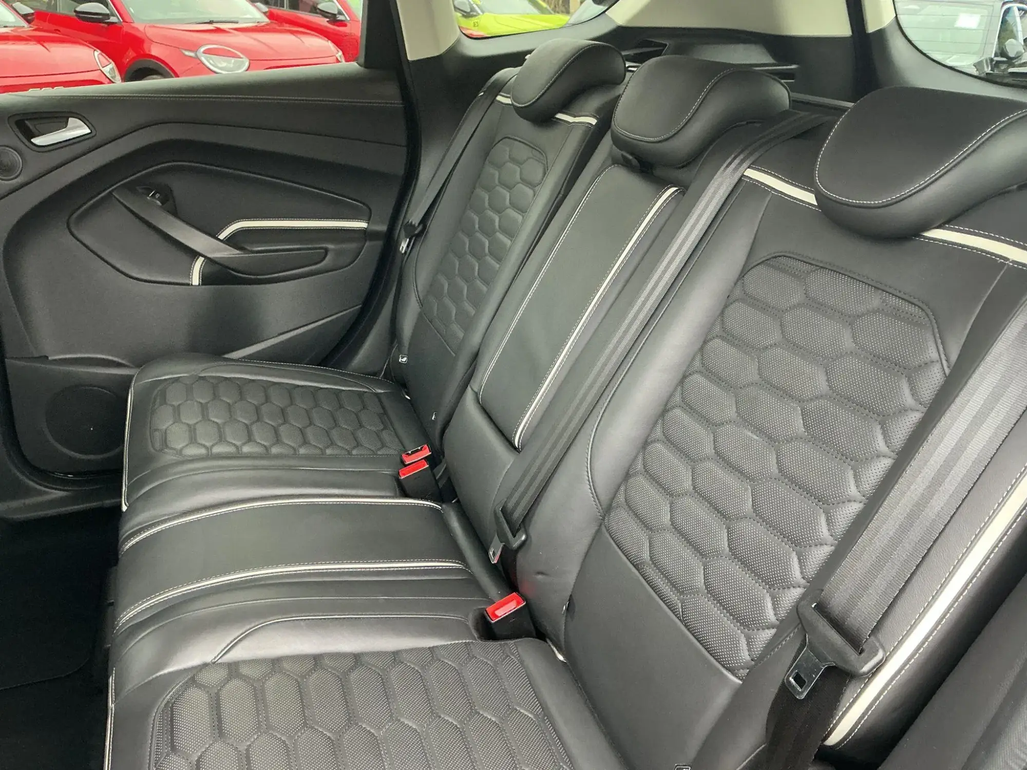 Ford Kuga Image 14