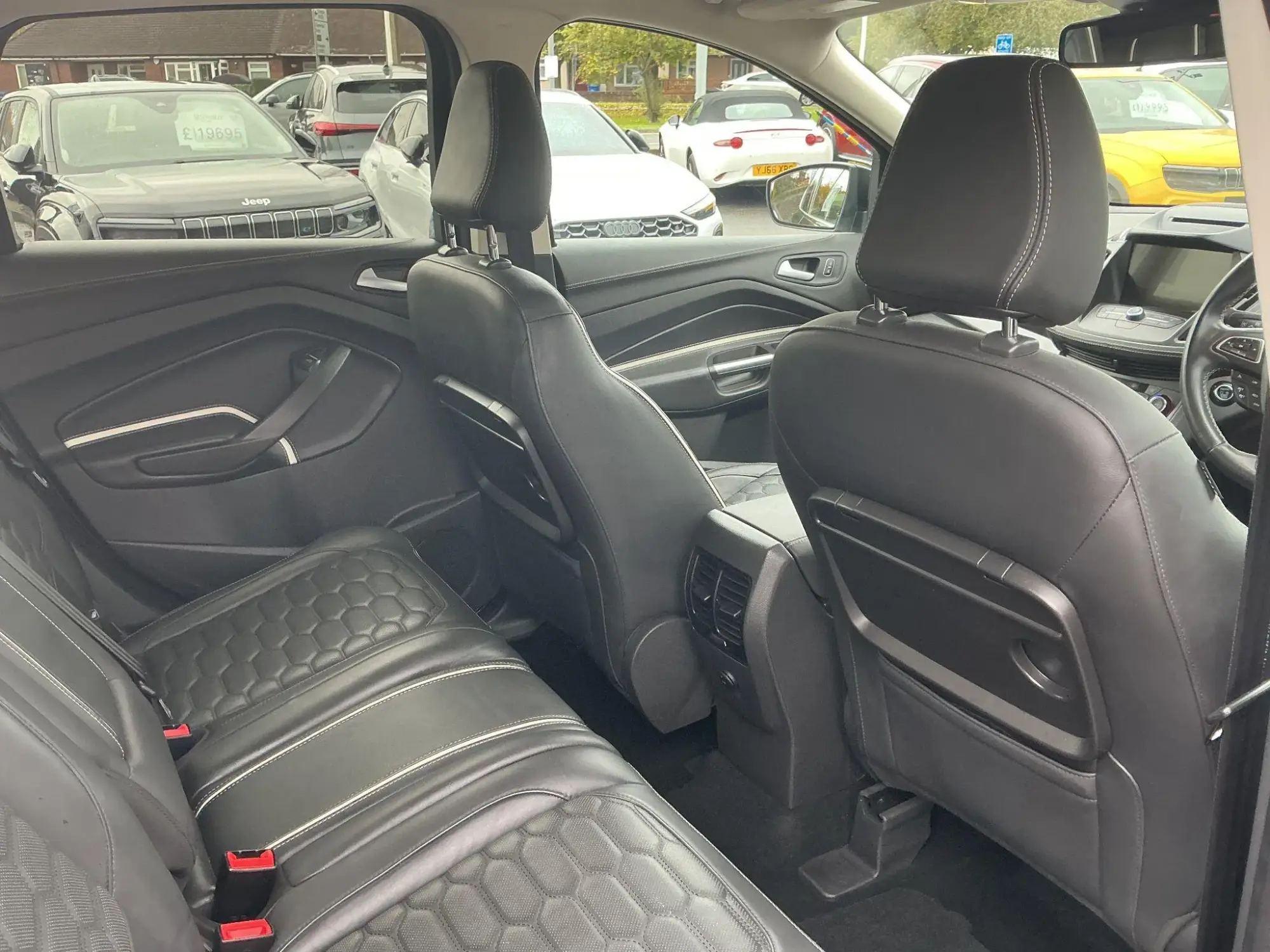 Ford Kuga Image 15