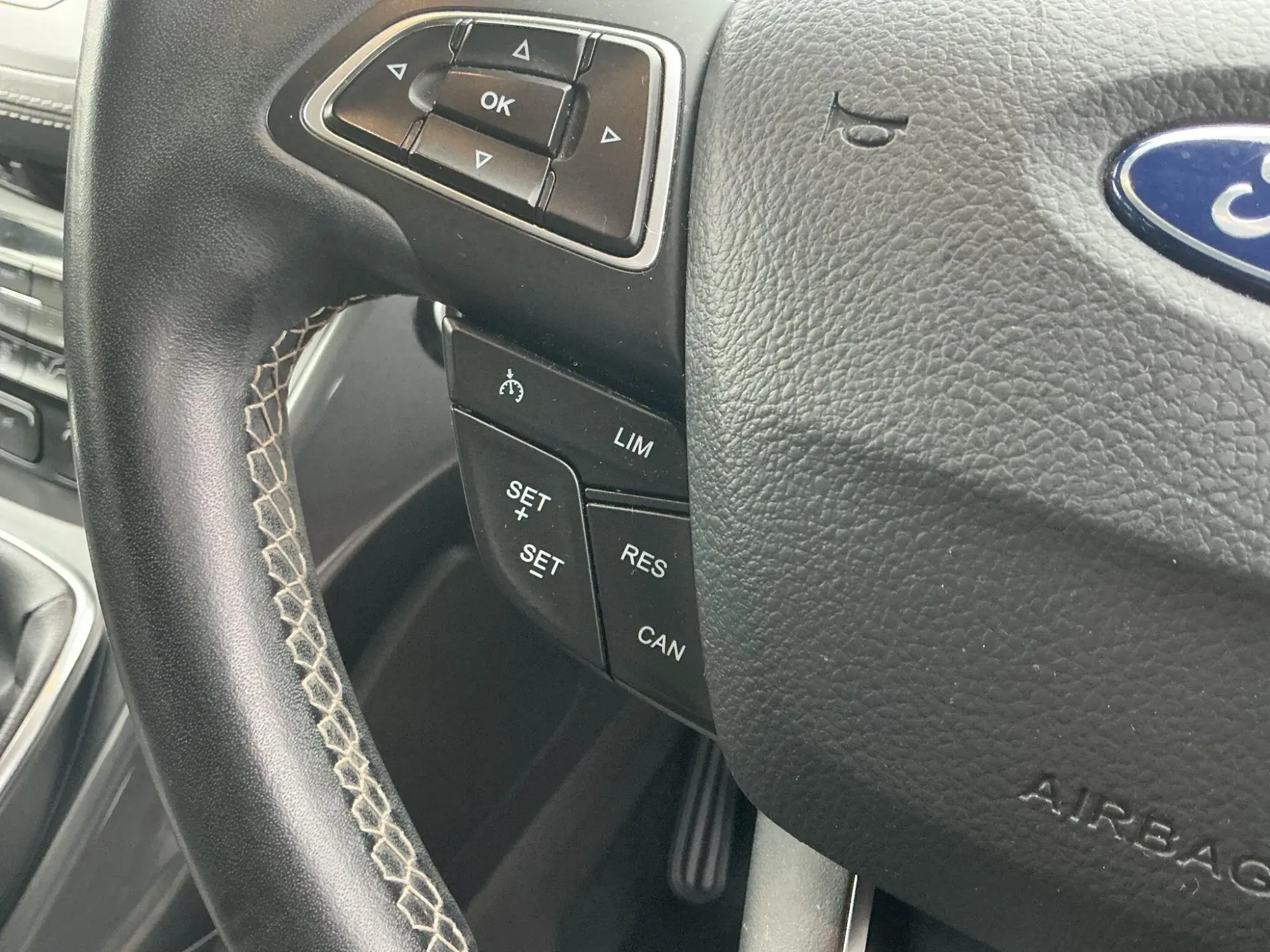 Ford Kuga Image 23