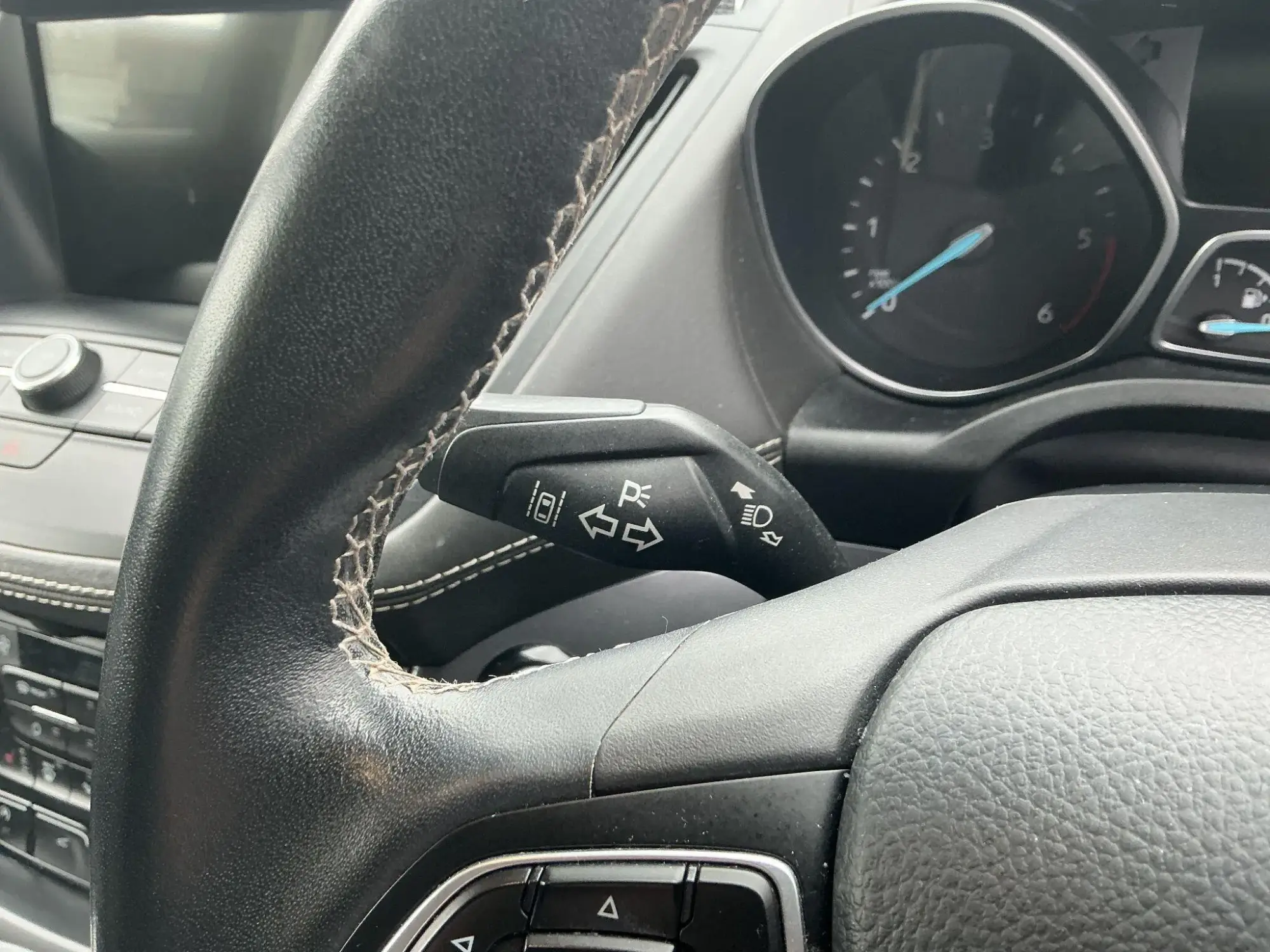 Ford Kuga Image 25