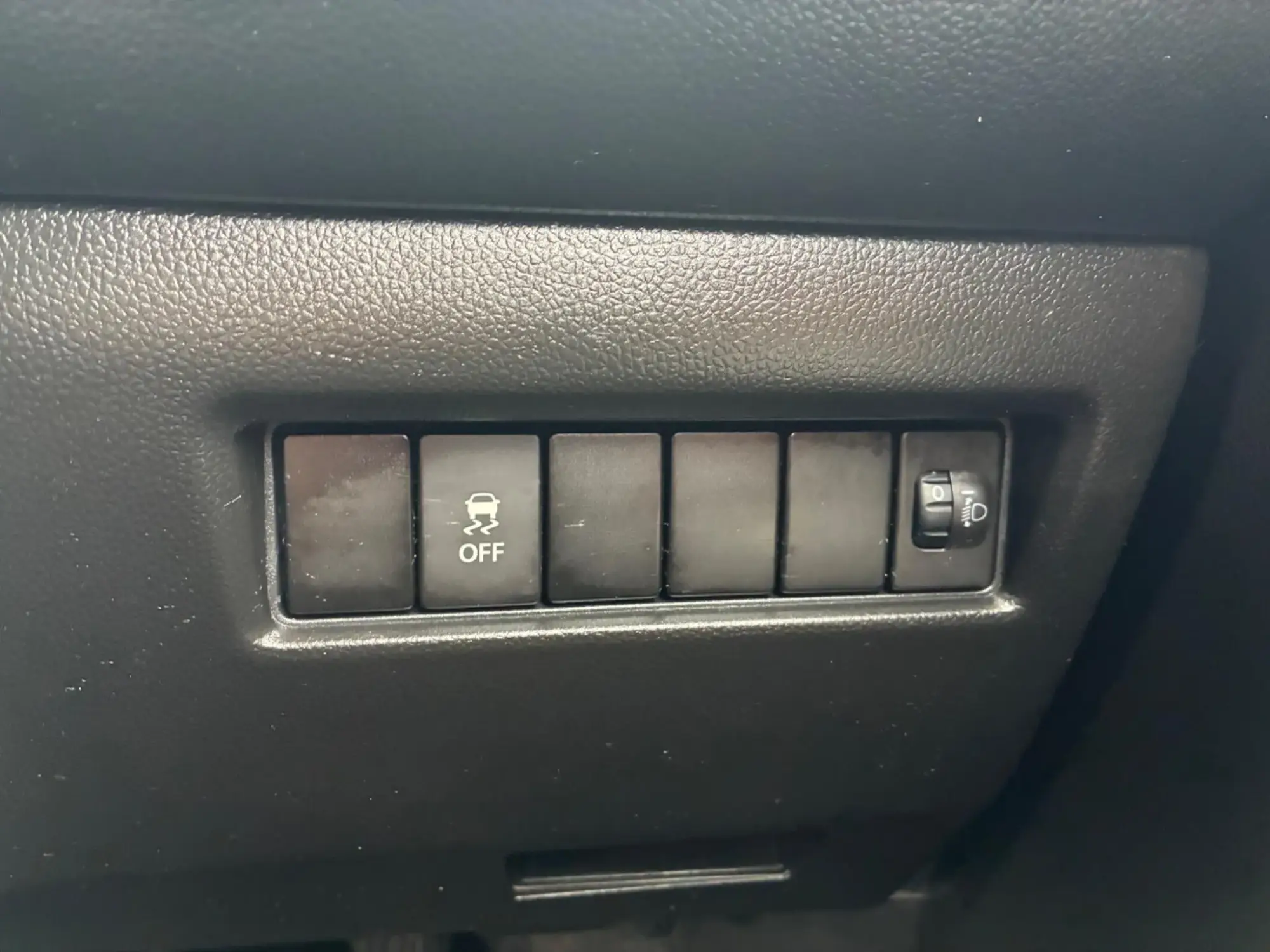 Suzuki Swift Image 16 Suzuki Swift Image 16