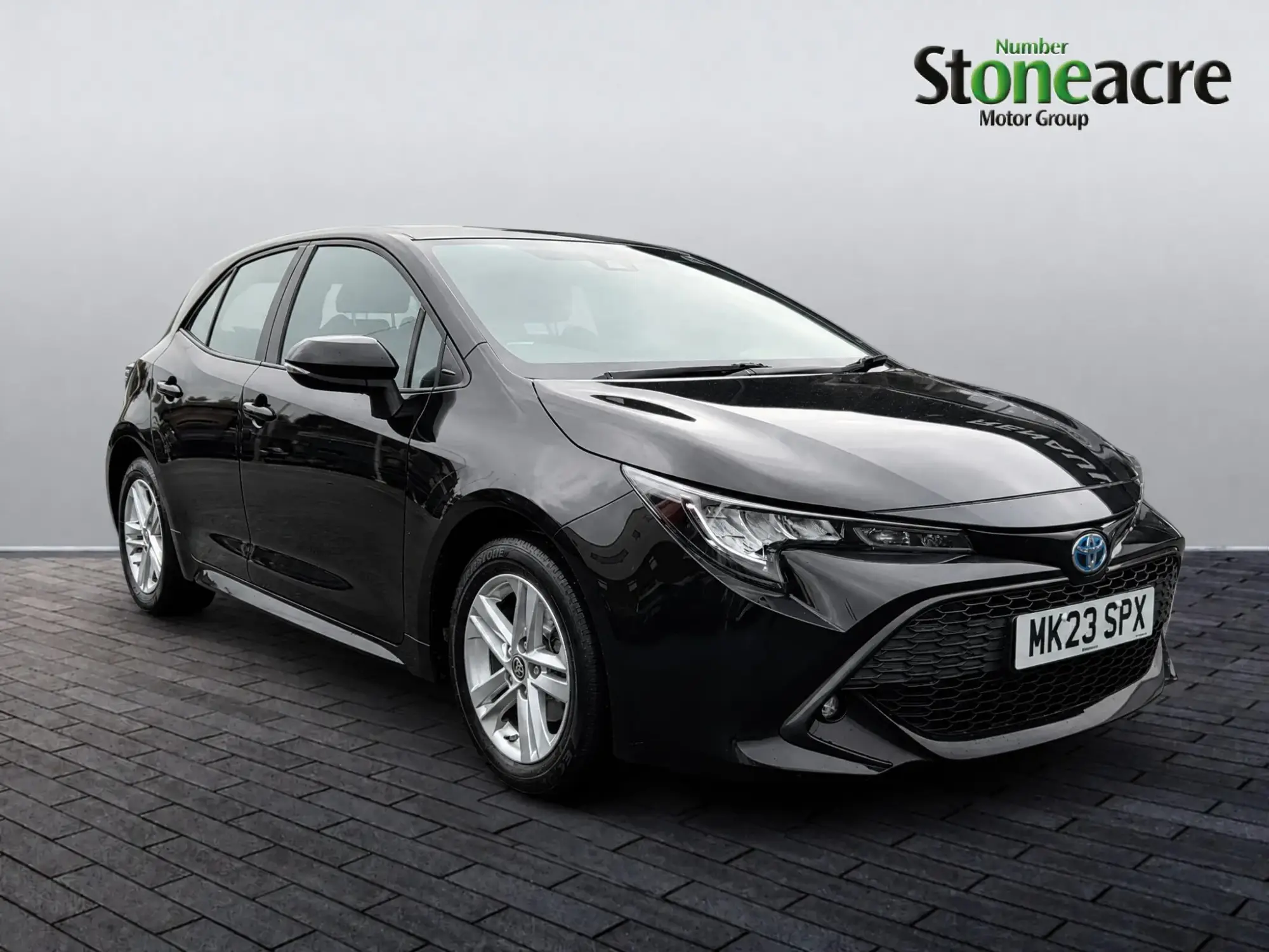 Toyota Corolla Hybrid 1.8 VVT-h Icon CVT Euro 6 (s/s) 5dr MK23SPX Image 1