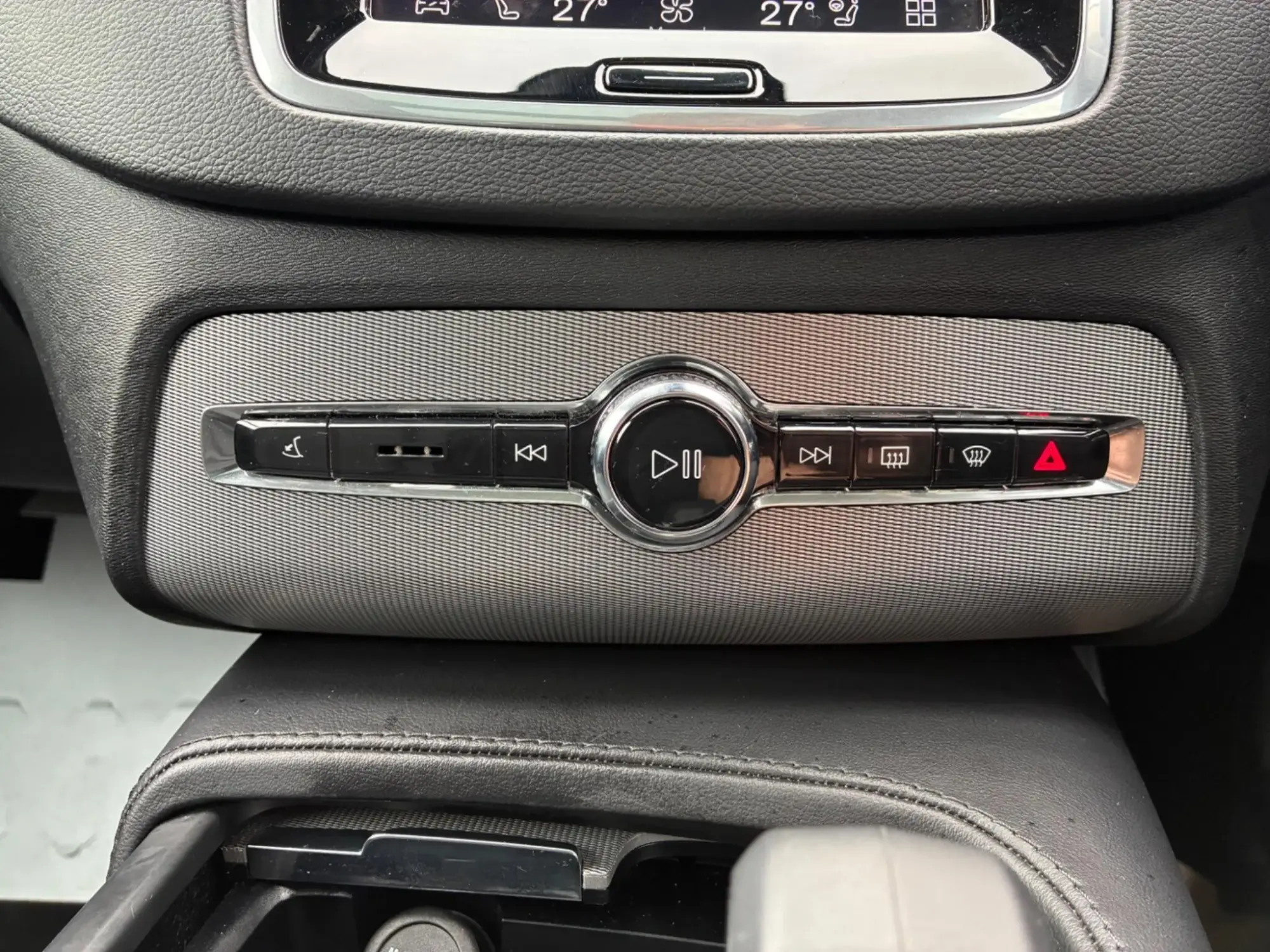 Volvo XC90 Image 24 Volvo XC90 Image 24
