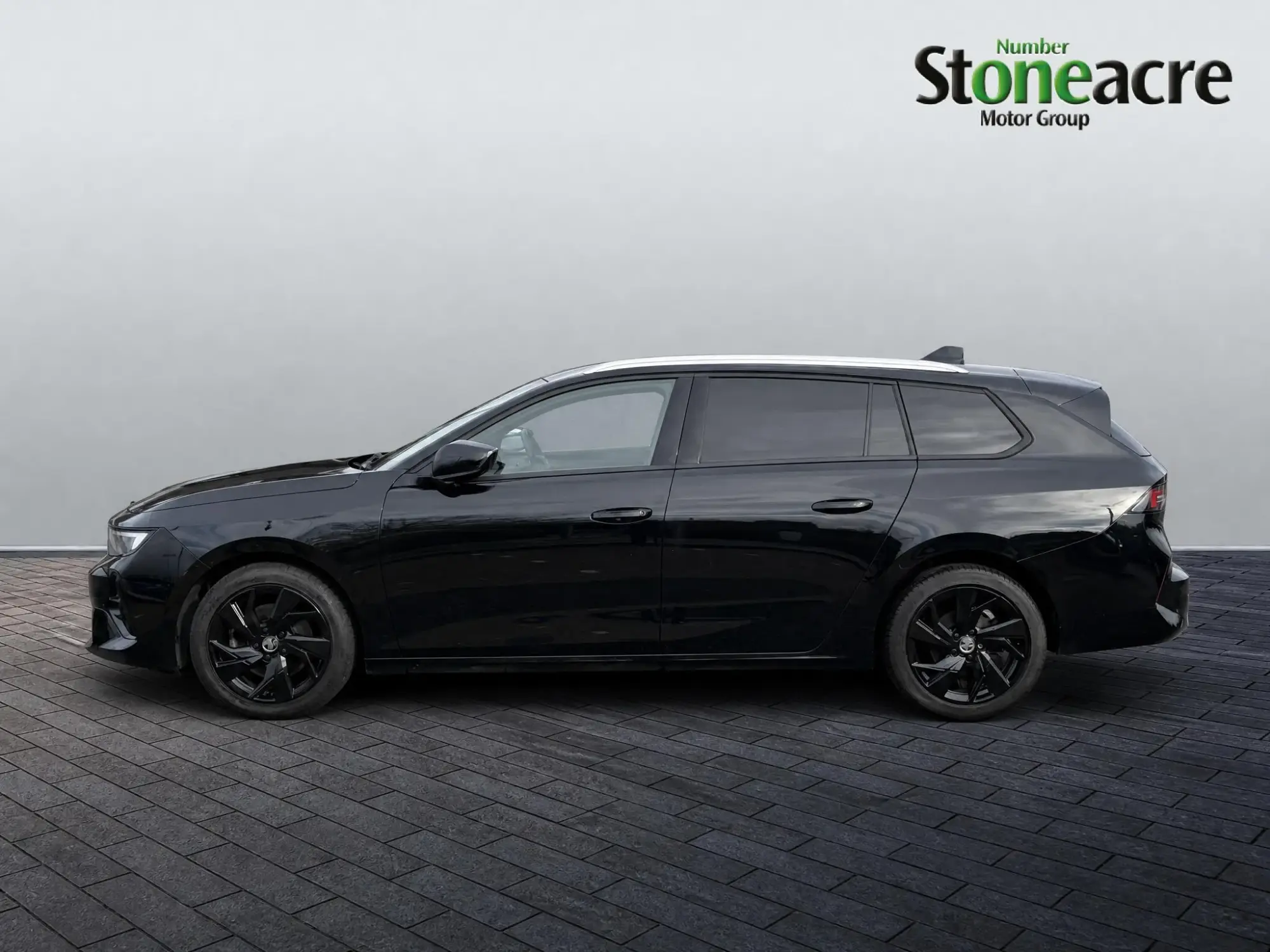 Vauxhall Astra Sports Tourer Image 4