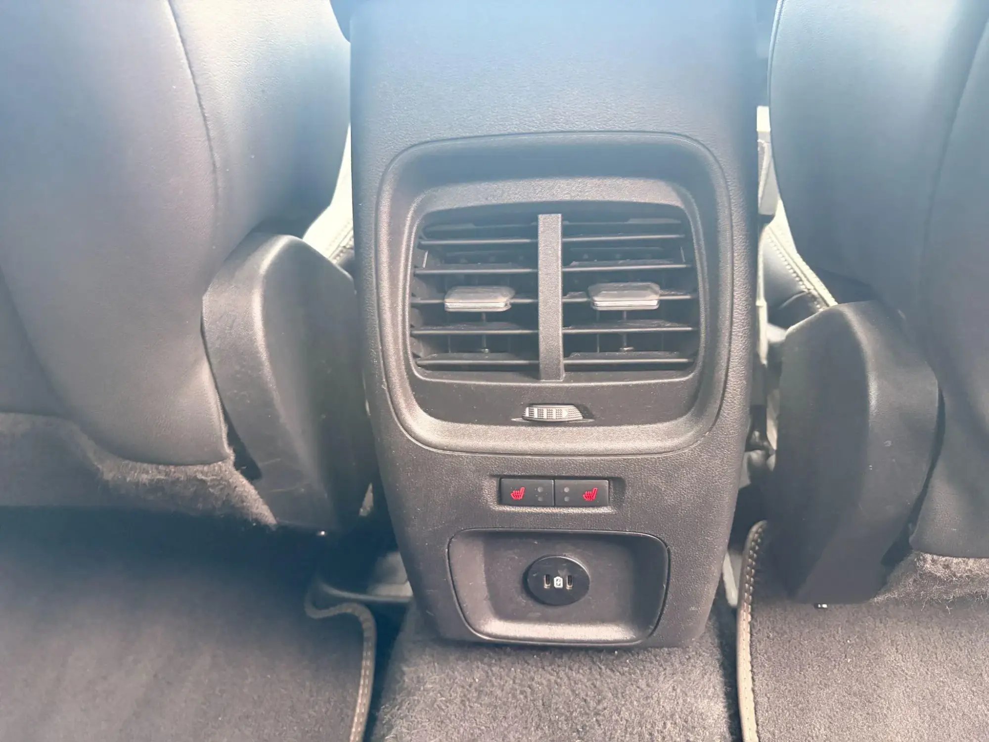 Ford Kuga Hybrid Image 27 Ford Kuga Hybrid Image 27