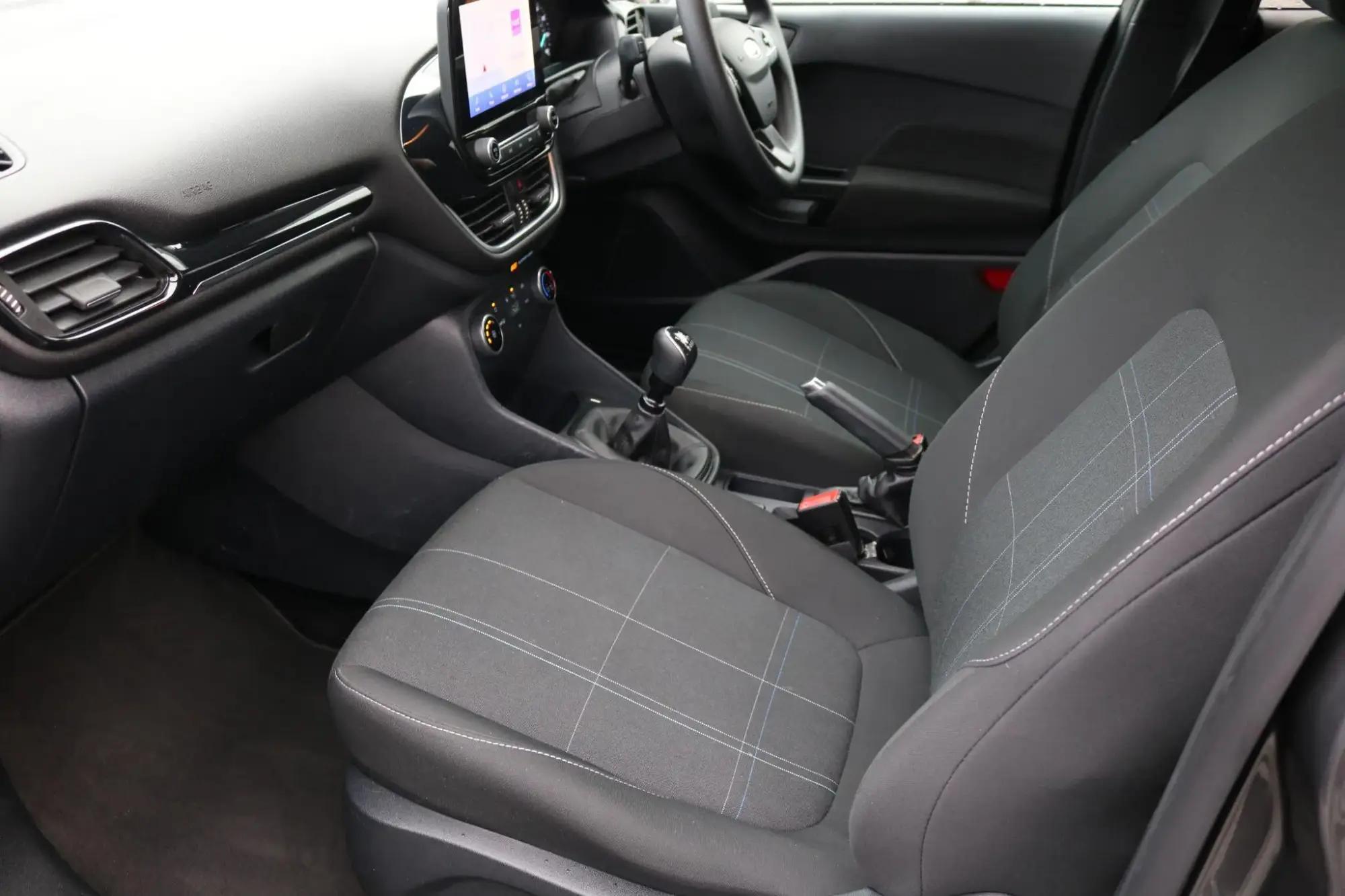 Ford Fiesta Image 16 Ford Fiesta Image 16