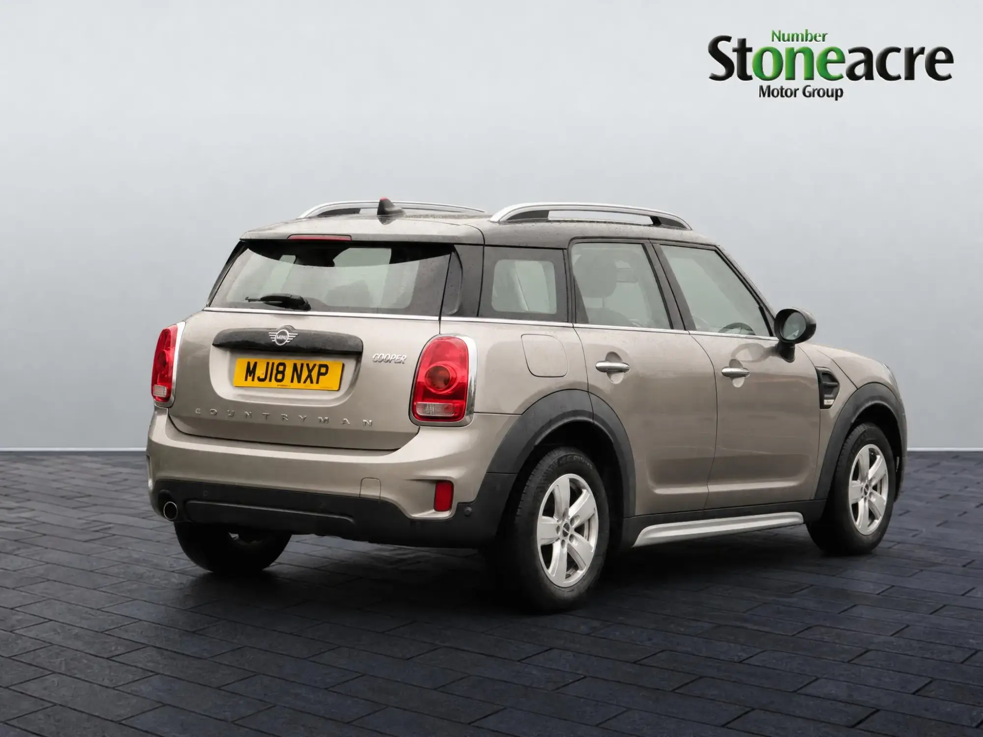 MINI Countryman 1.5 Cooper Euro 6 (s/s) 5dr MJ18NXP Image 3 MINI Countryman 1.5 Cooper Euro 6 (s/s) 5dr MJ18NXP Image 3