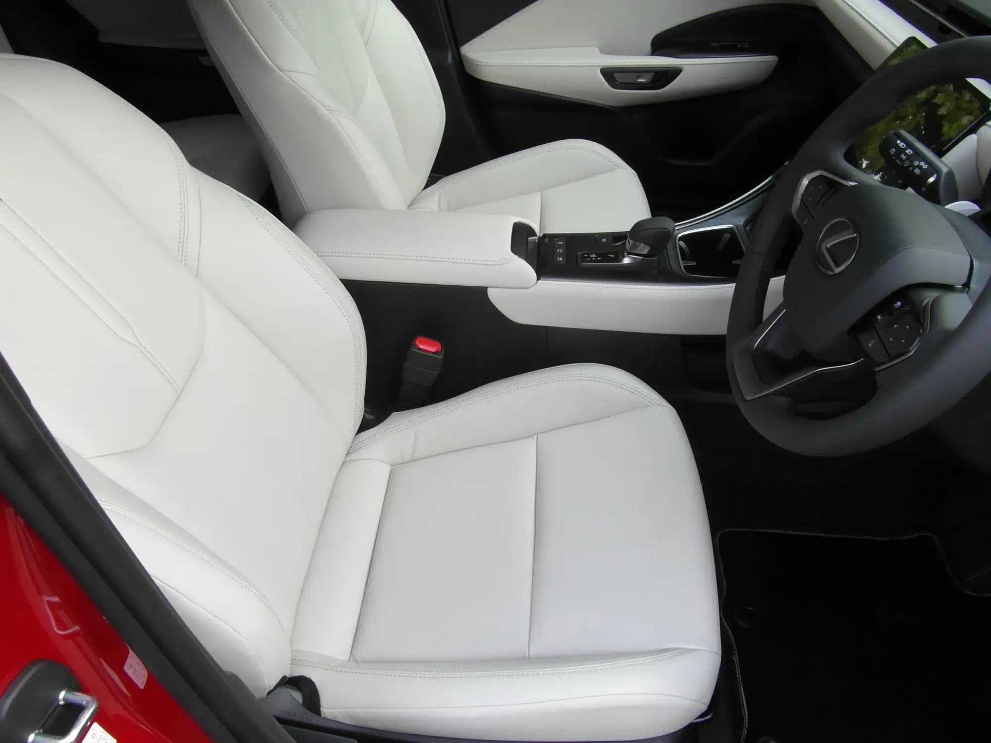 Lexus LBX Image 10 Lexus LBX Image 10