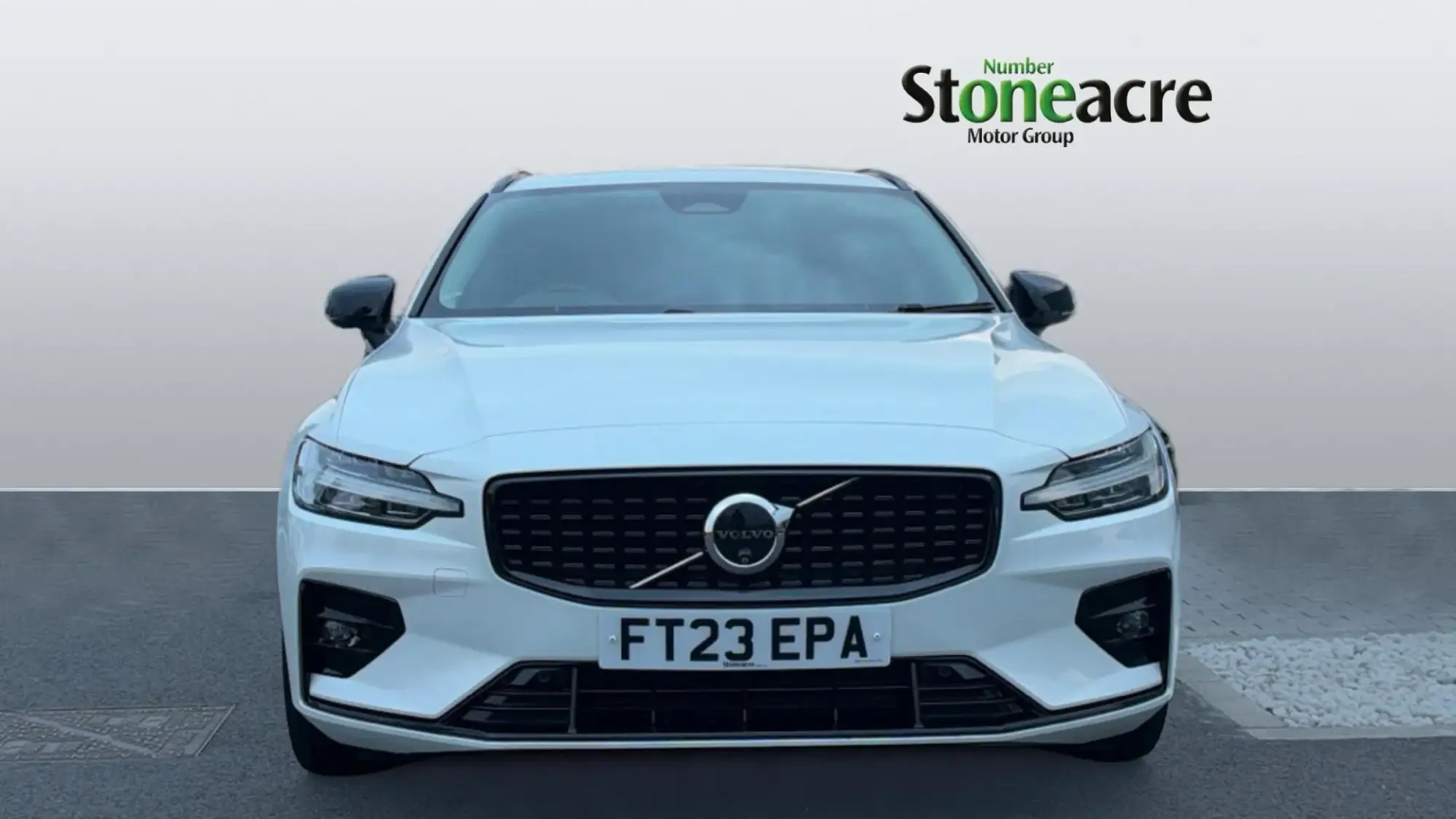 Volvo V60 Image 8 Volvo V60 Image 8