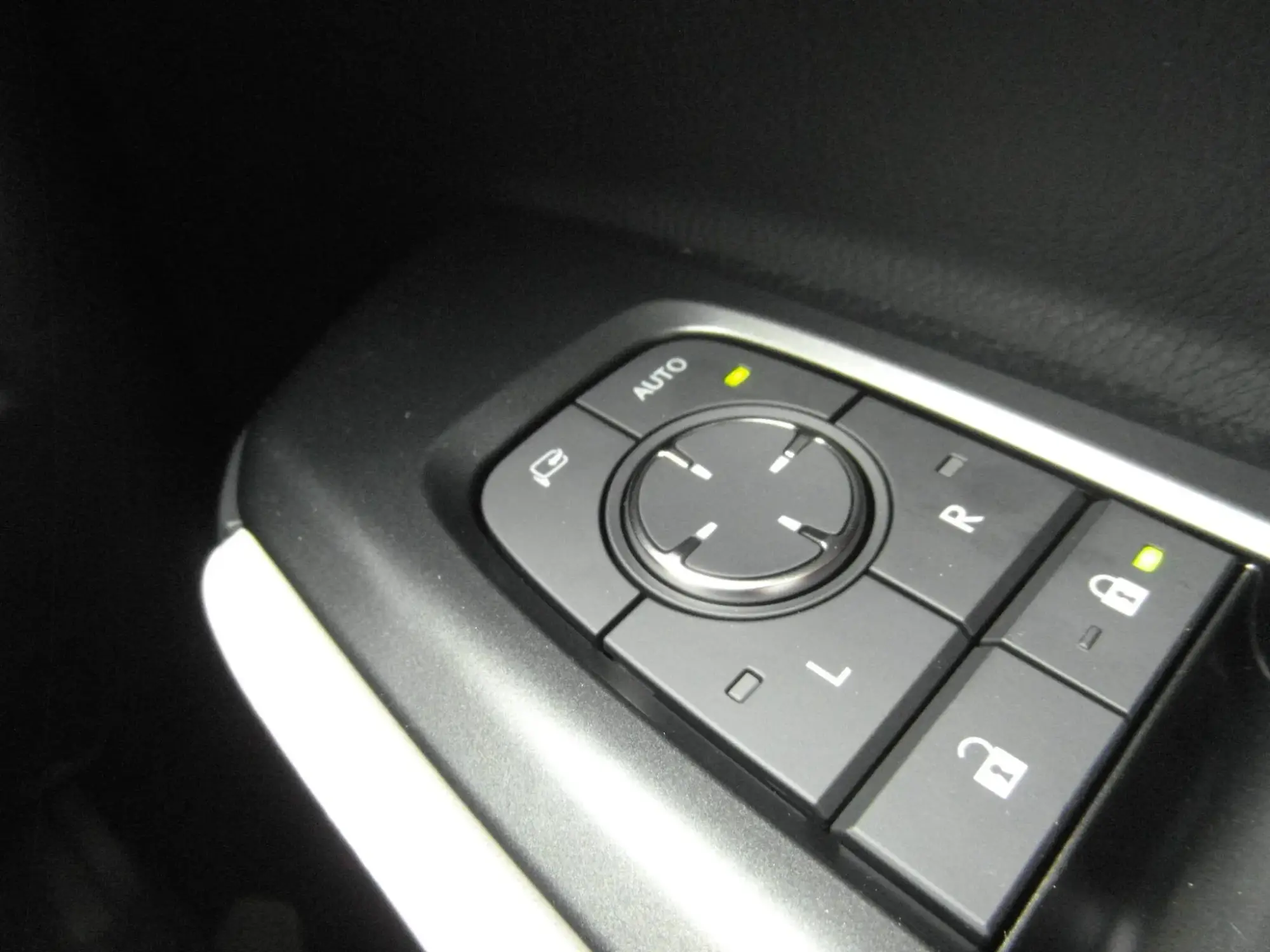 Lexus LBX Image 27 Lexus LBX Image 27