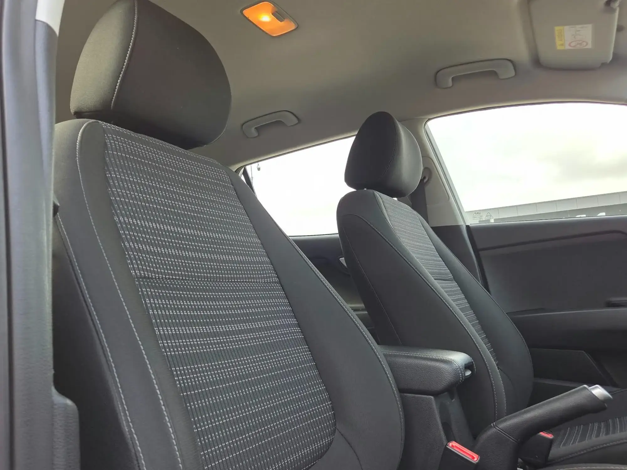 Kia Stonic Image 14