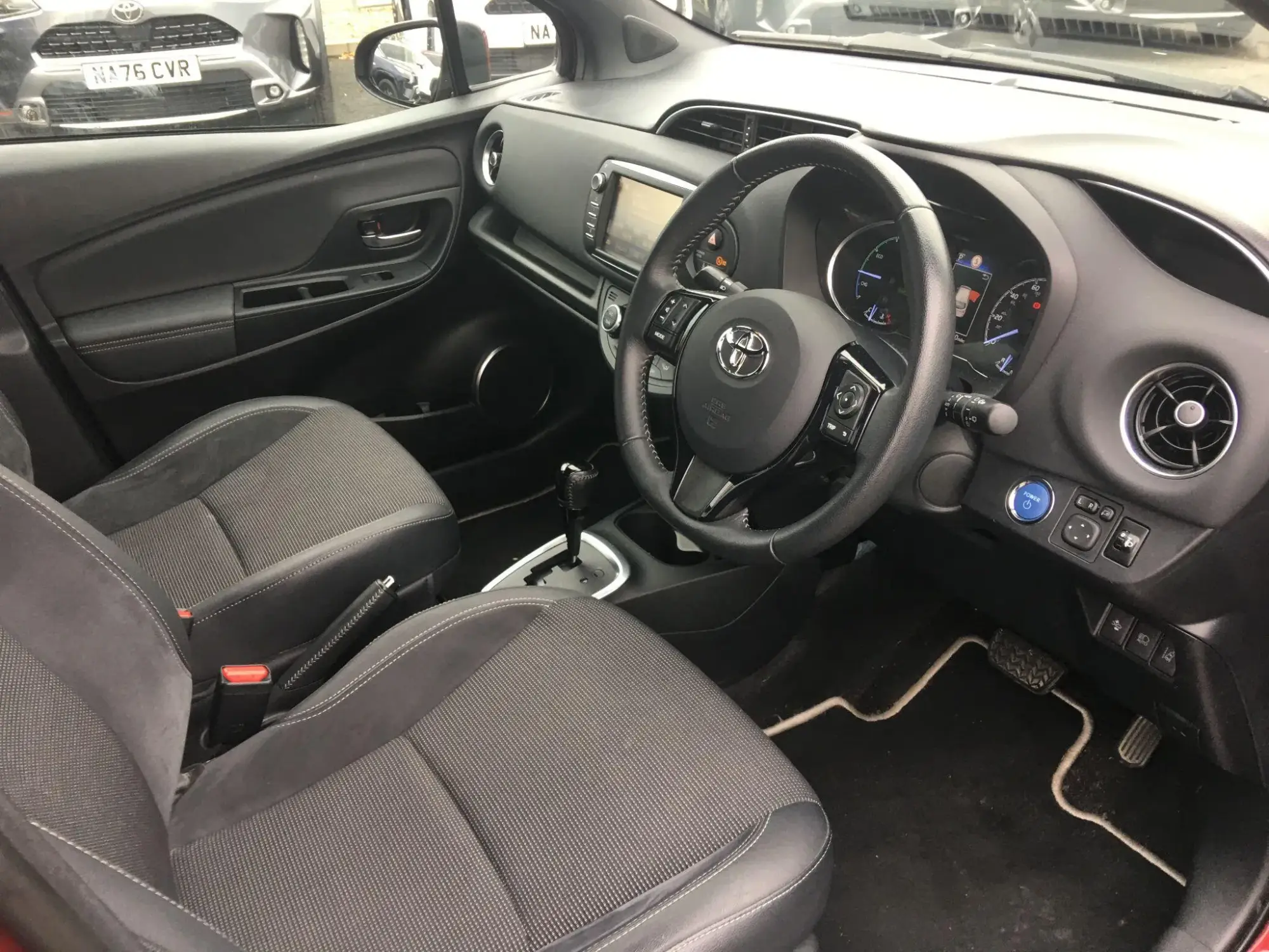 Toyota Yaris Hybrid Image 11 Toyota Yaris Hybrid Image 11