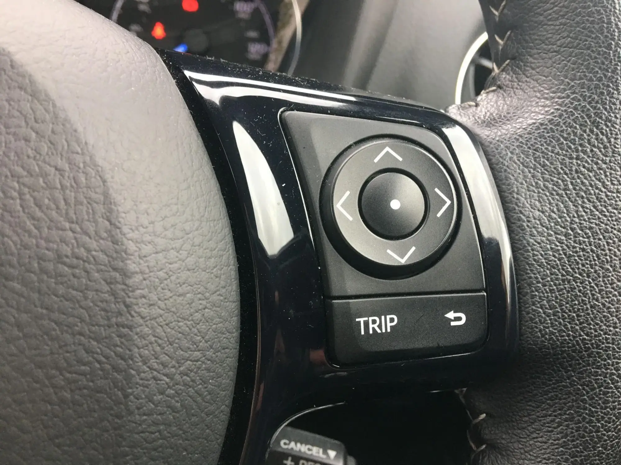 Toyota Yaris Hybrid Image 27 Toyota Yaris Hybrid Image 27