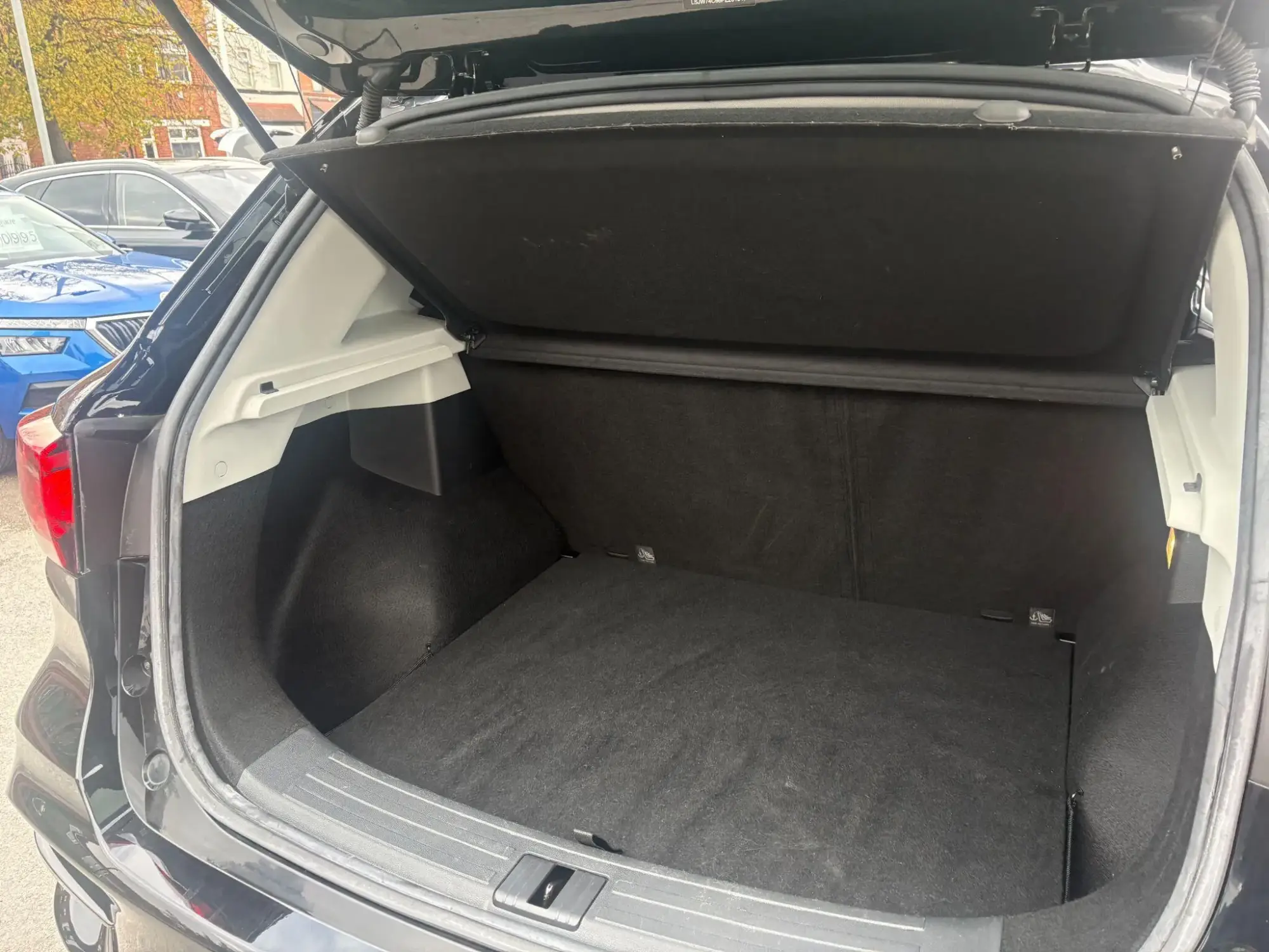 MG ZS Image 14 MG ZS Image 14