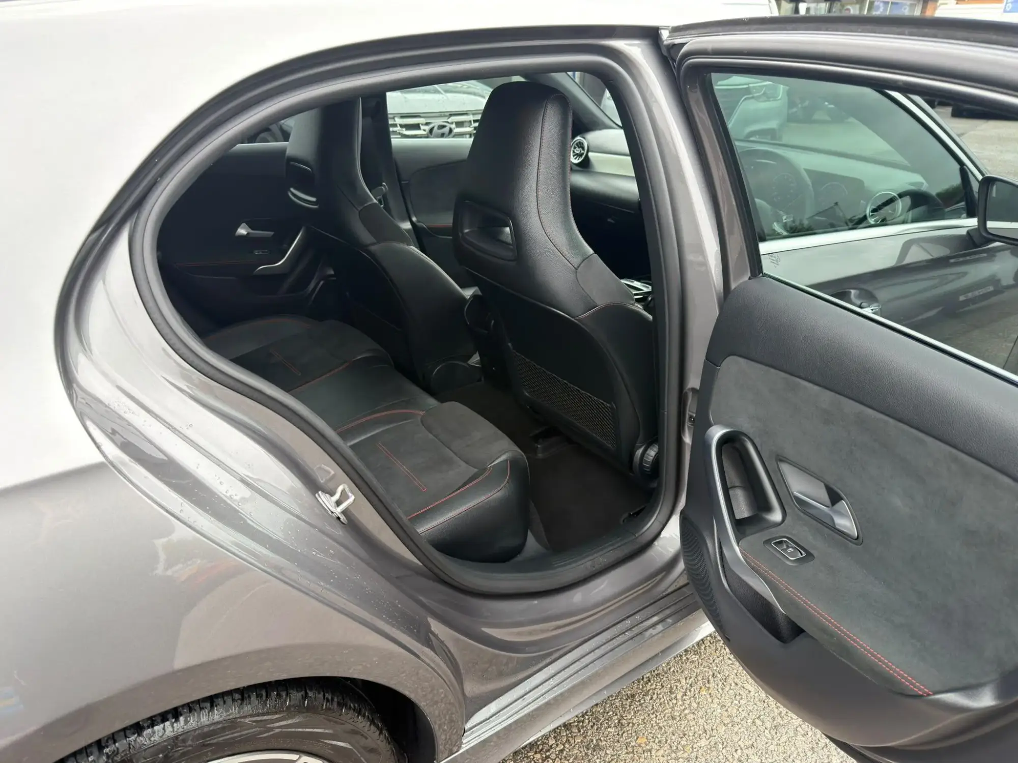 Mercedes-Benz A-Class Image 24