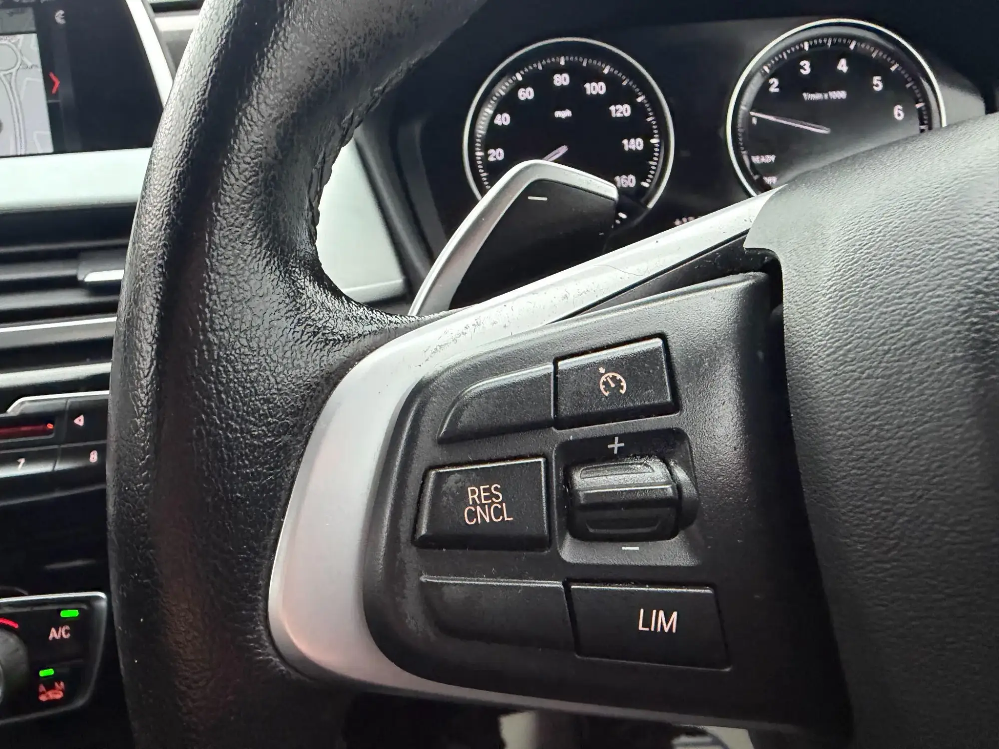 BMW X1 Image 13 BMW X1 Image 13