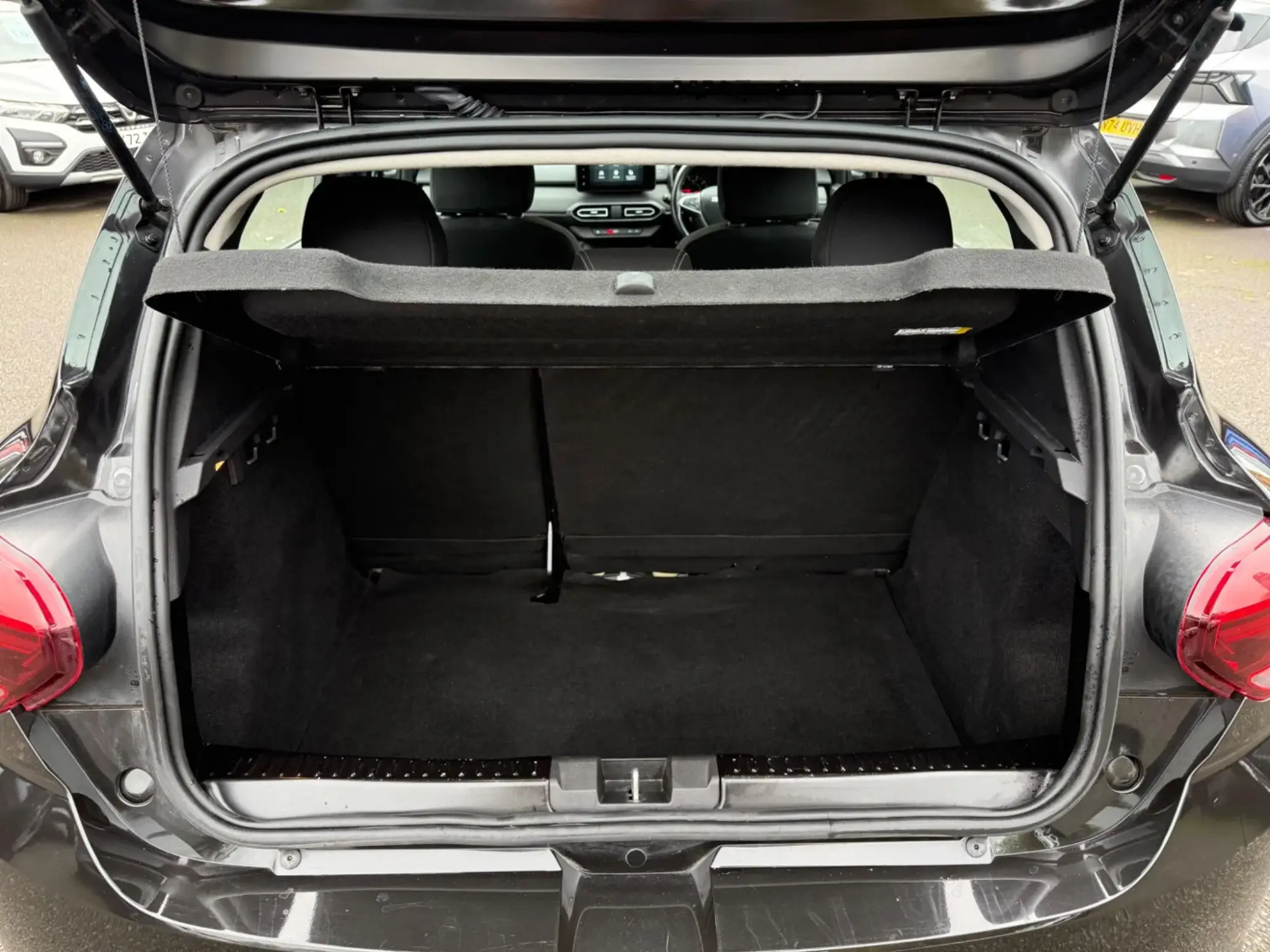 Dacia Sandero Image 17 Dacia Sandero Image 17