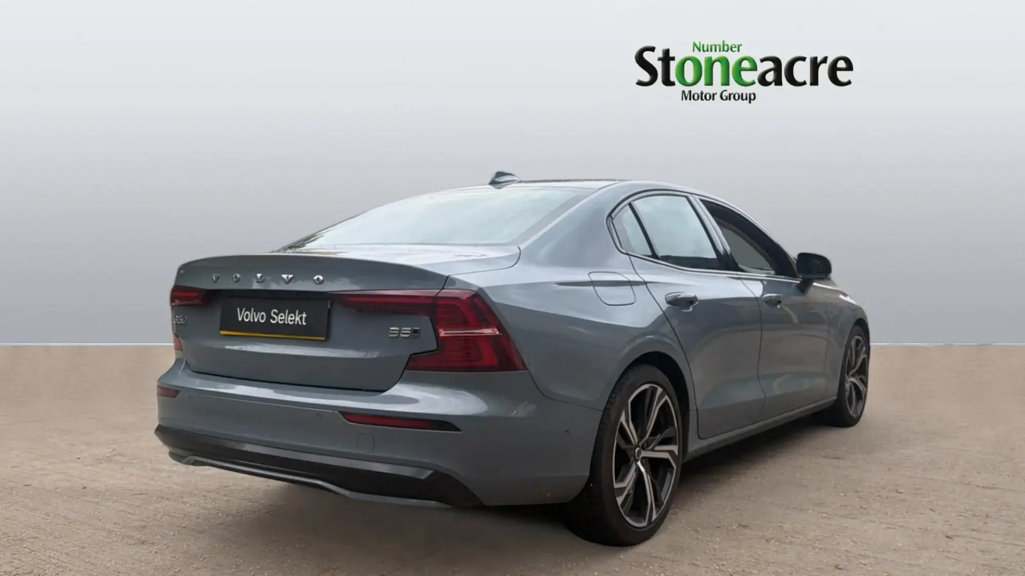 Volvo S60 2.0 B5P Plus Dark 4dr AWD Auto YH73HXU Image 2 Volvo S60 2.0 B5P Plus Dark 4dr AWD Auto YH73HXU Image 2