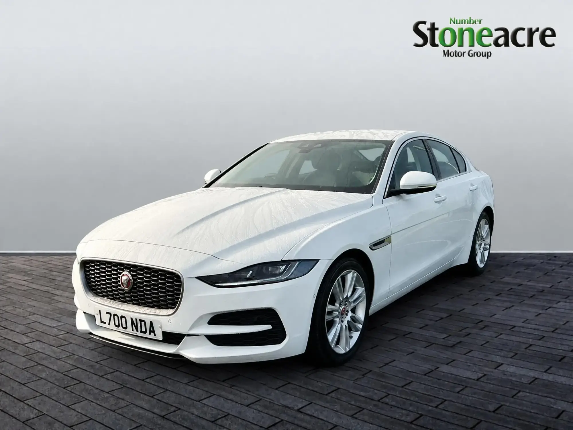 Jaguar XE Image 4 Jaguar XE Image 4