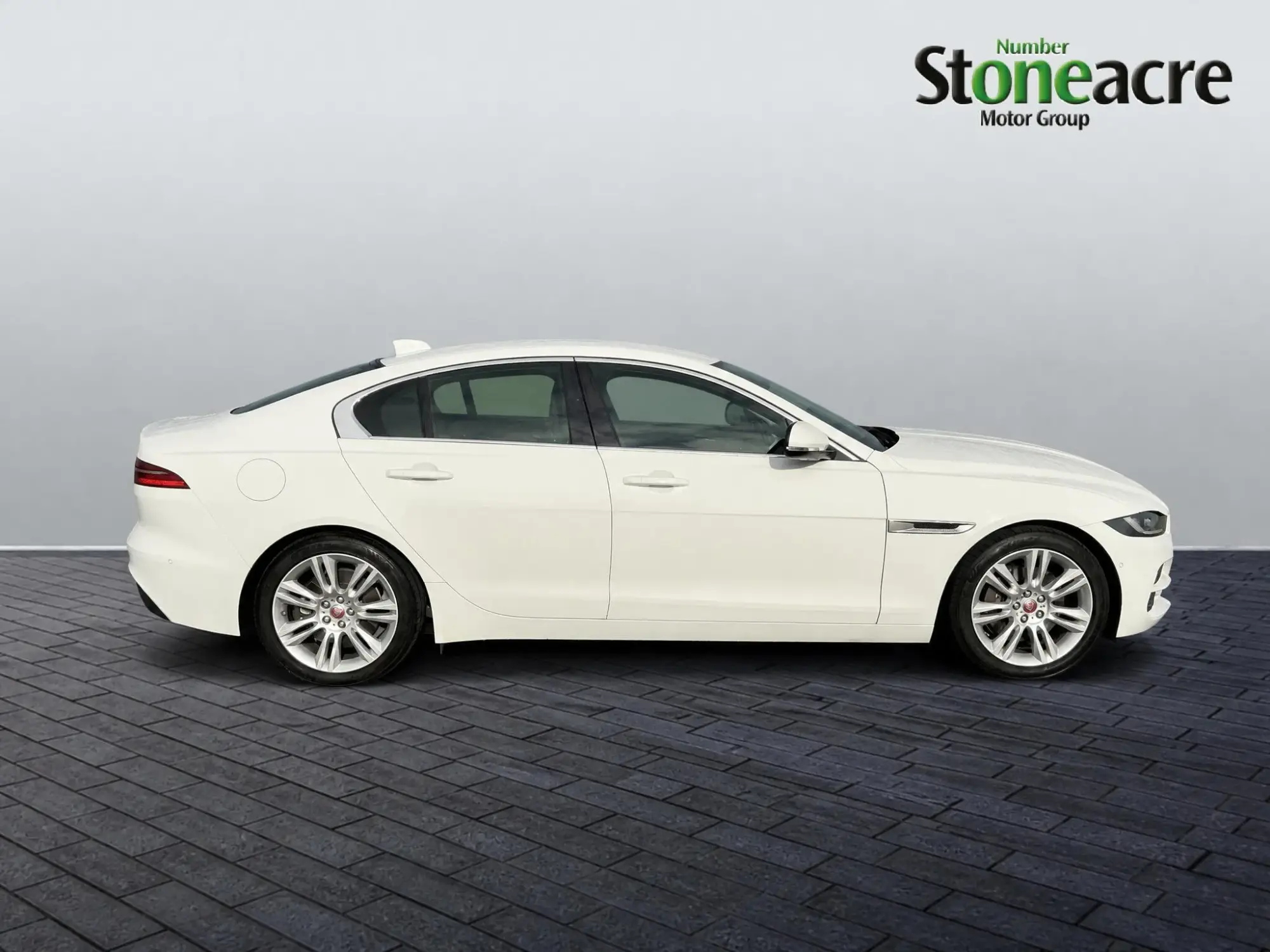 Jaguar XE Image 7 Jaguar XE Image 7
