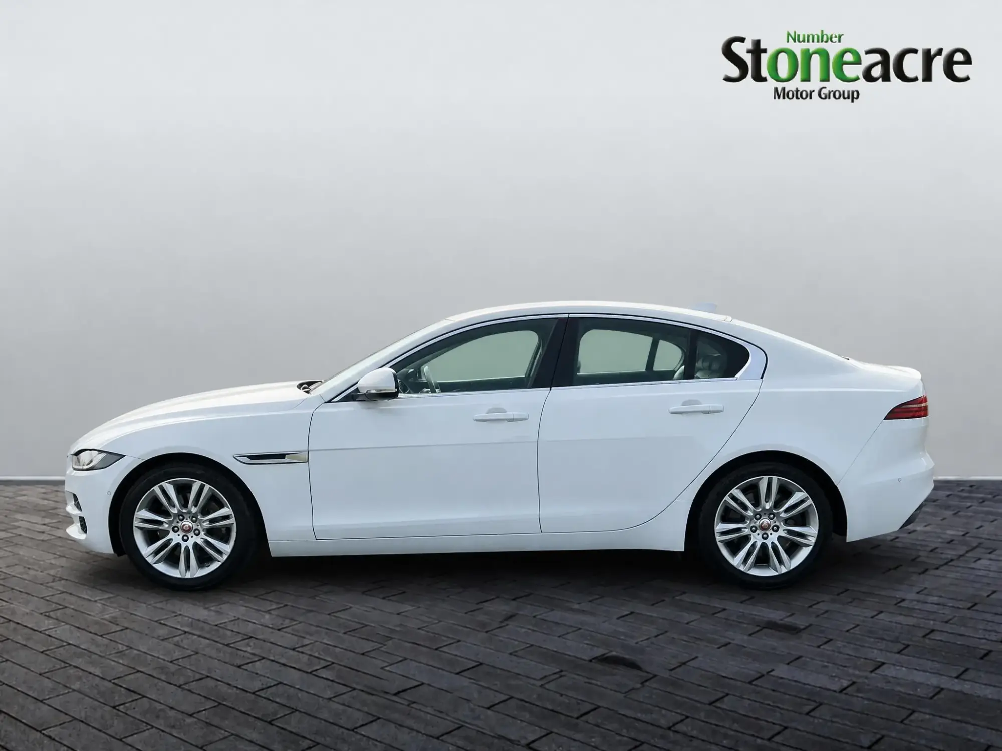 Jaguar XE Image 8 Jaguar XE Image 8