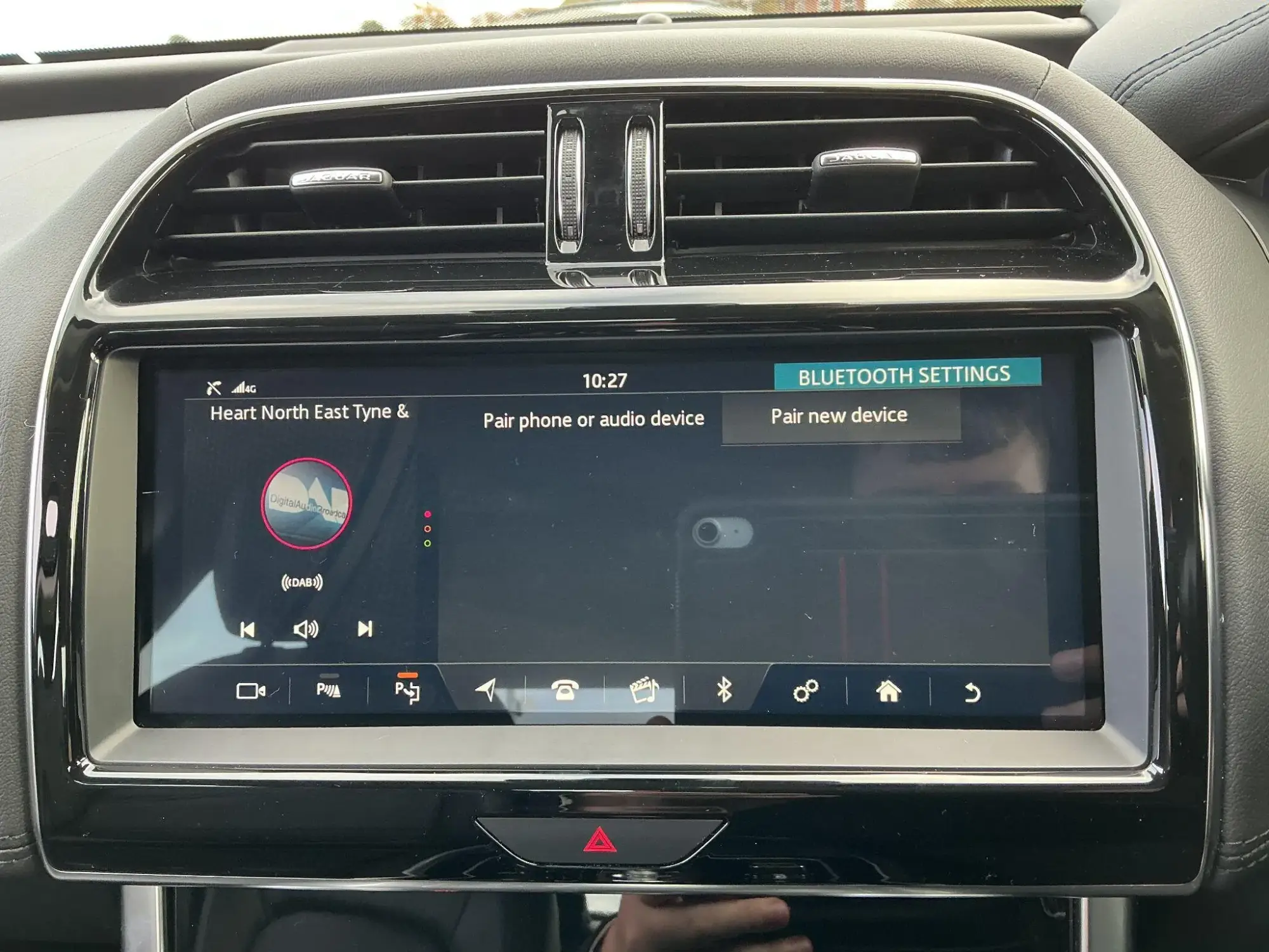 Jaguar XE Image 40 Jaguar XE Image 40