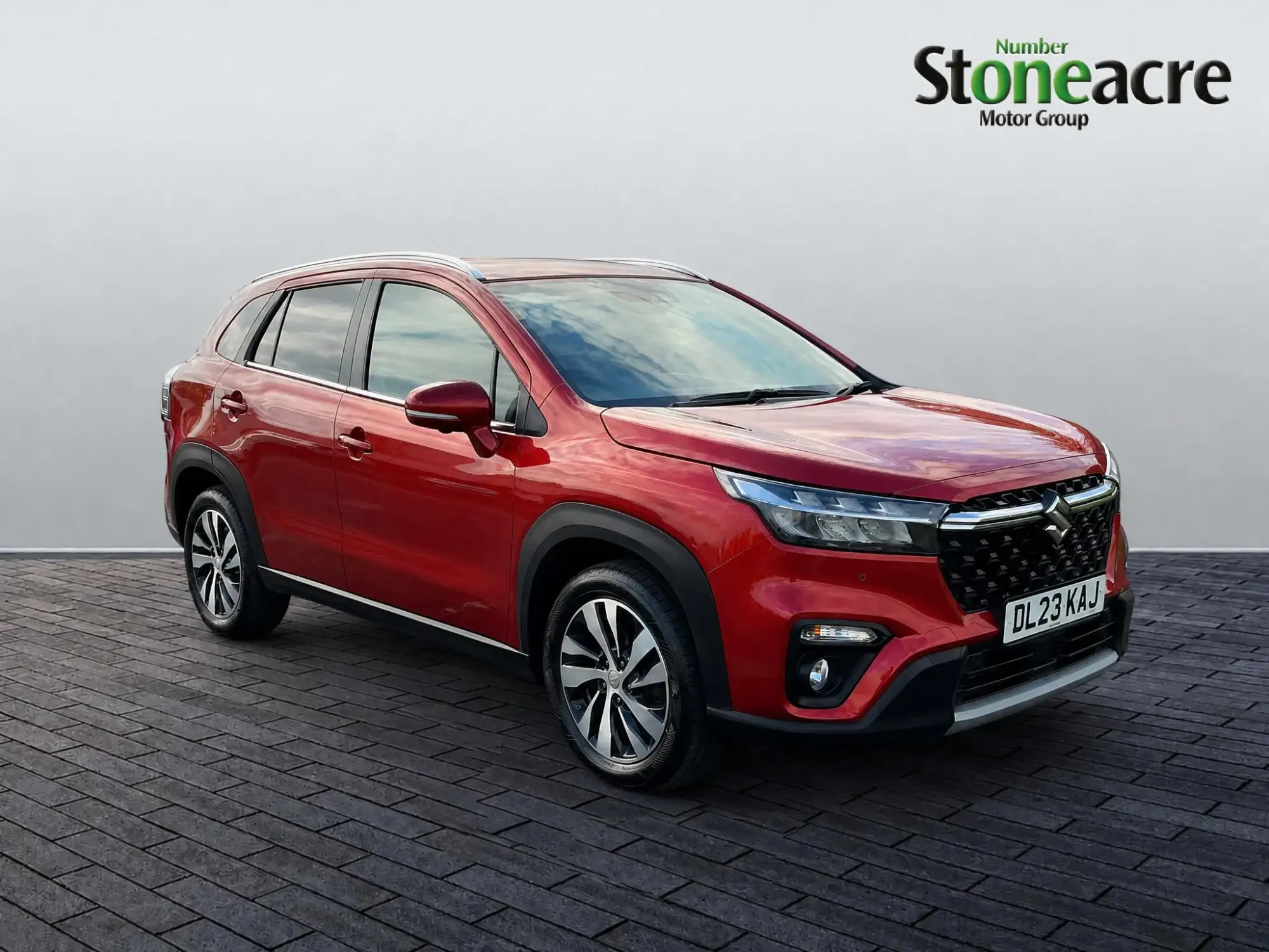 Suzuki S-Cross Image 1 Suzuki S-Cross Image 1