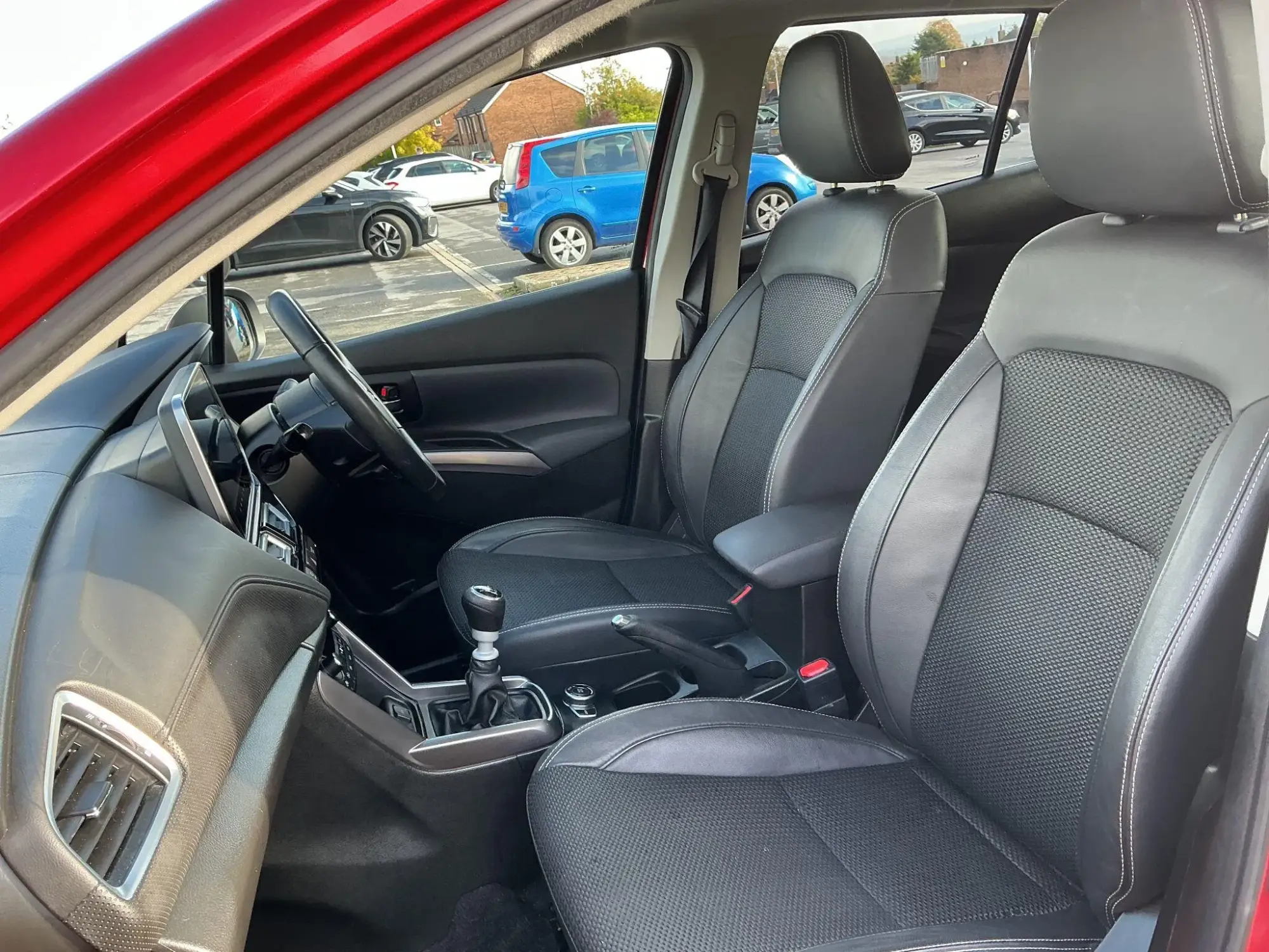 Suzuki S-Cross Image 13 Suzuki S-Cross Image 13