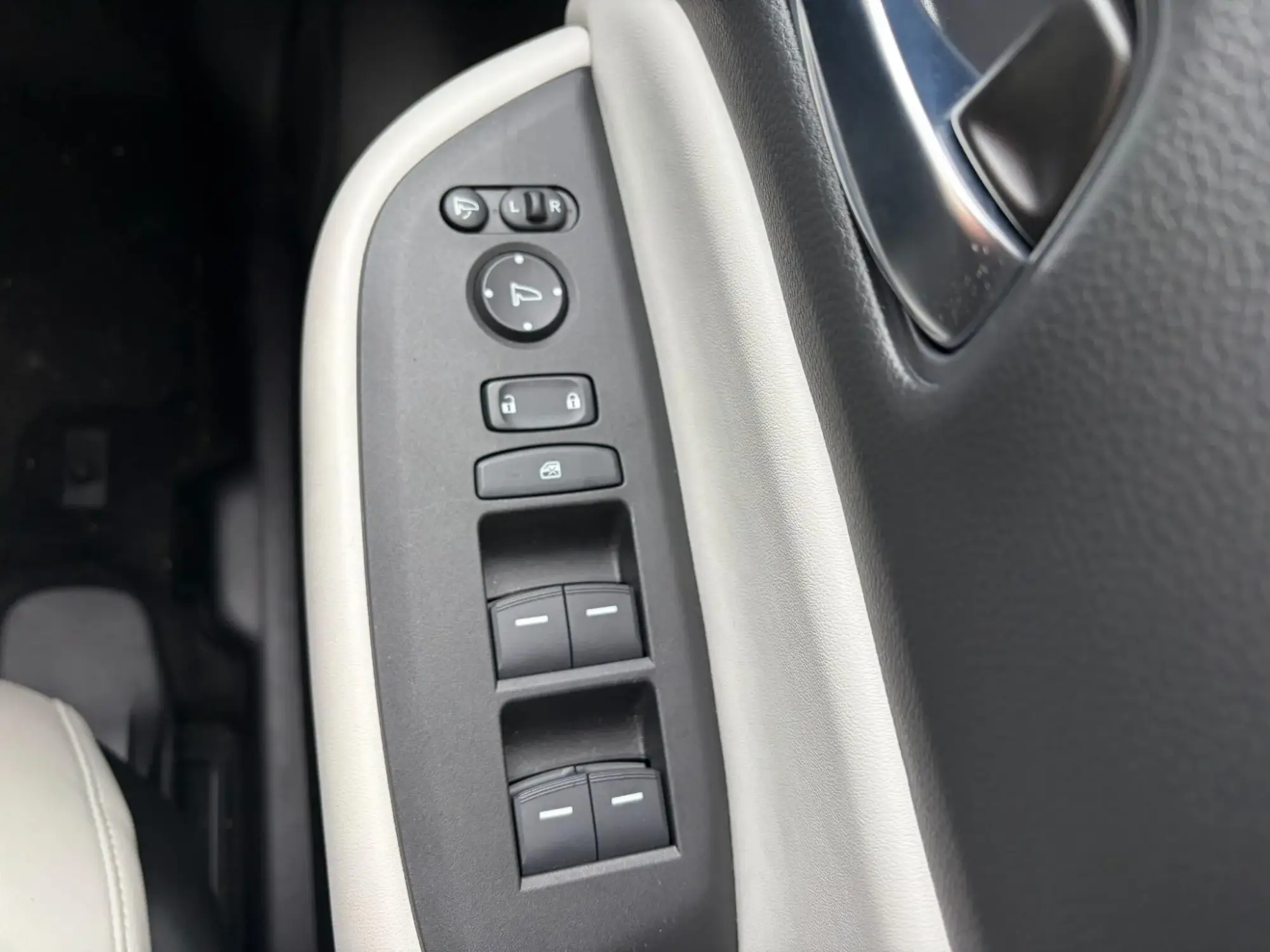 Honda Jazz Hybrid Image 27