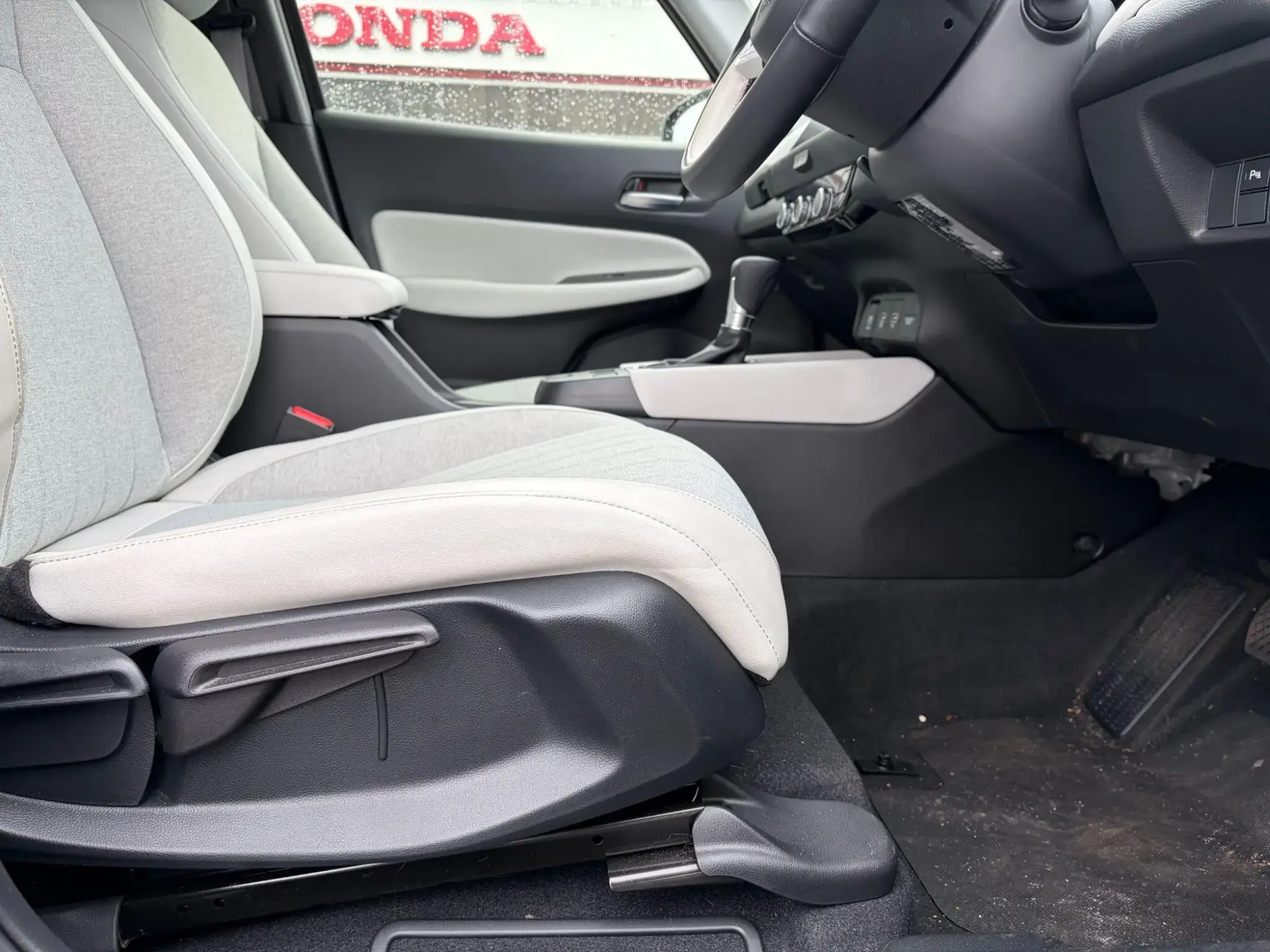 Honda Jazz Hybrid Image 36