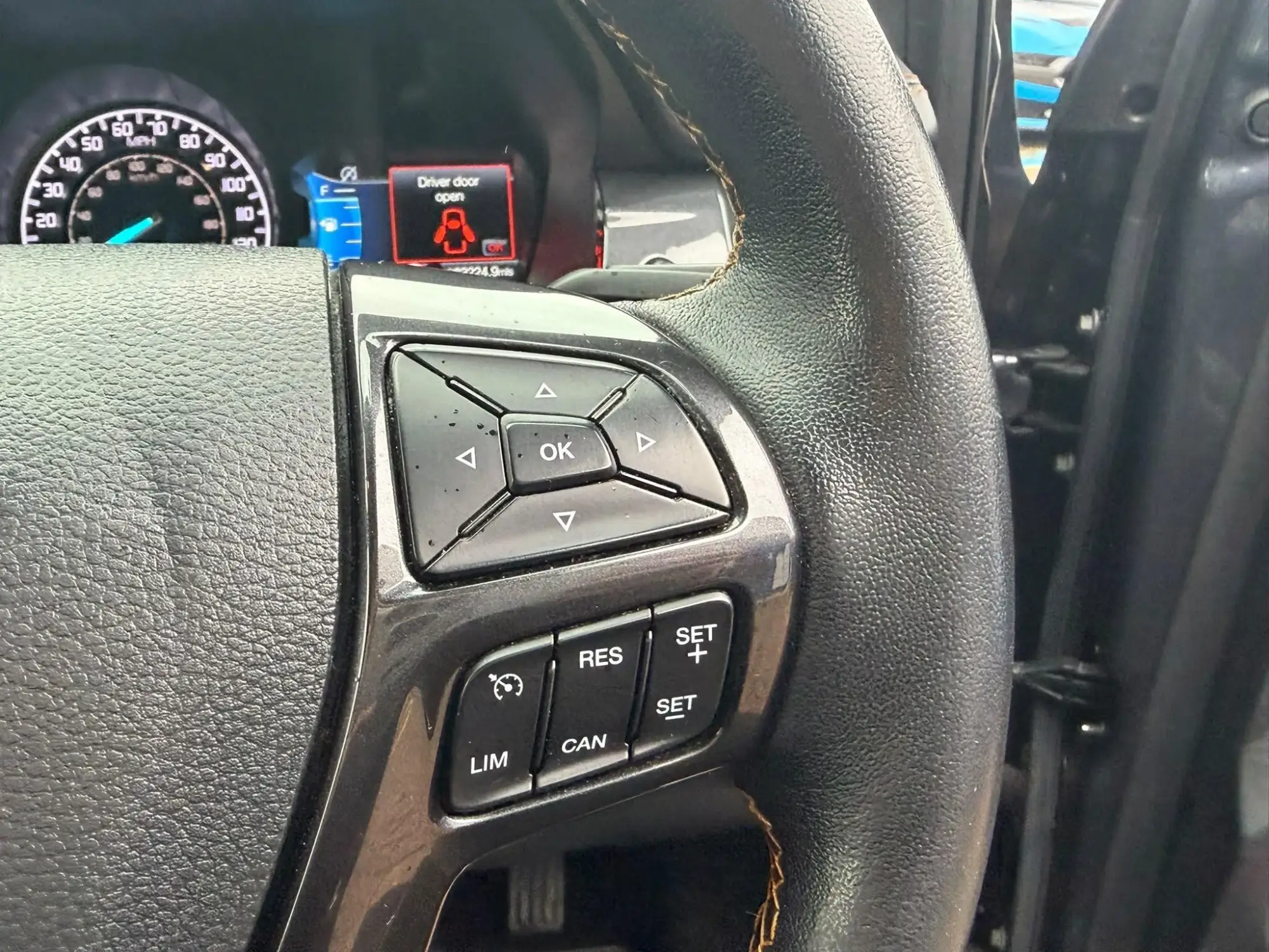 Ford Ranger Image 11
