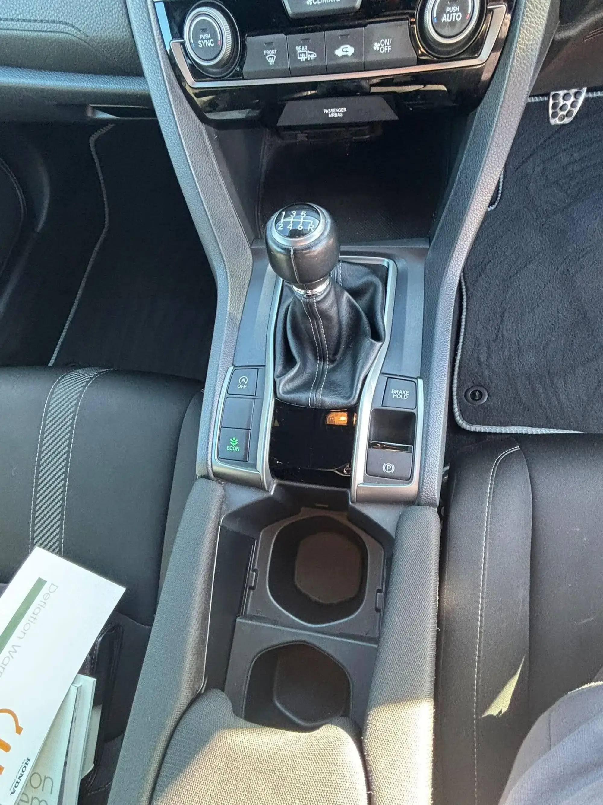 Honda Civic Image 16