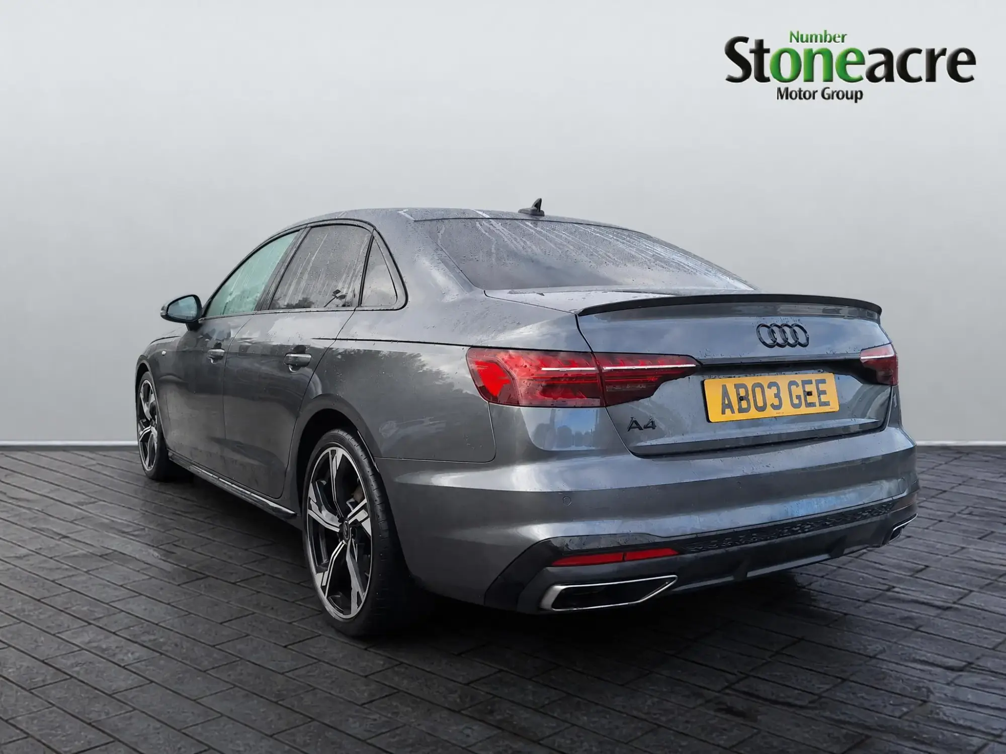 Audi A4 Saloon Image 5 Audi A4 Saloon Image 5