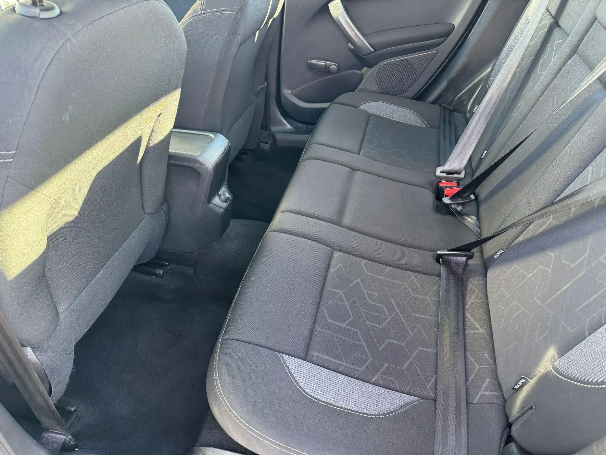 Peugeot 2008 Image 13