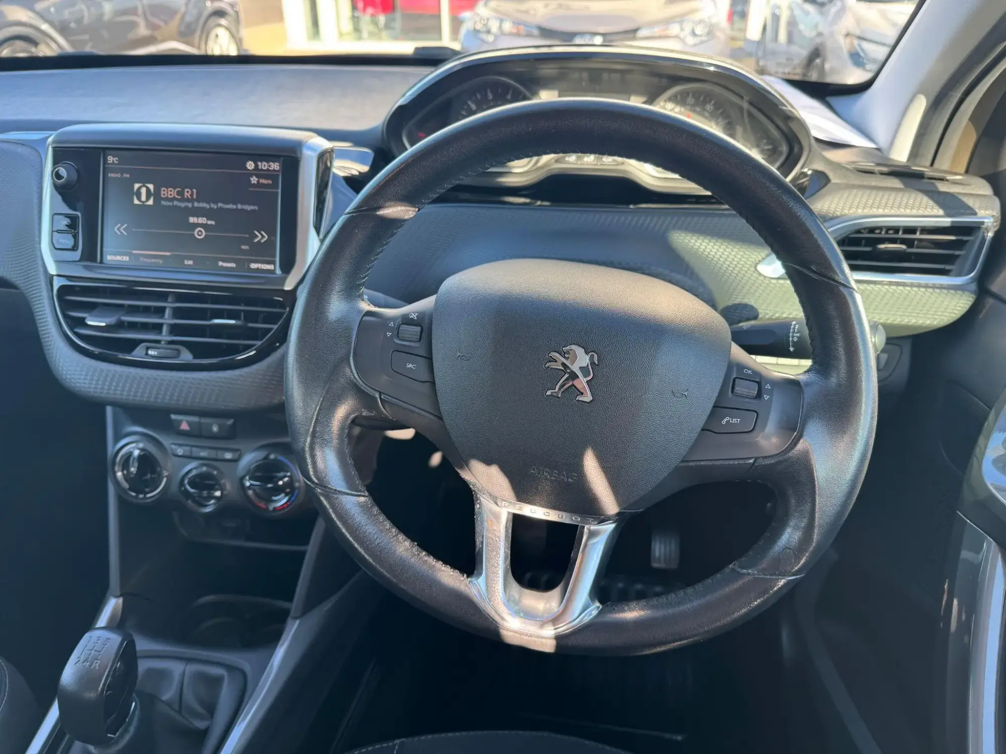 Peugeot 2008 Image 15