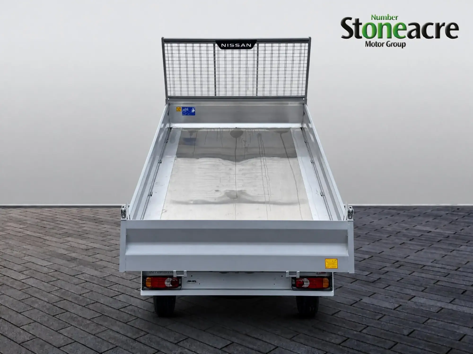 Nissan Interstar Image 2