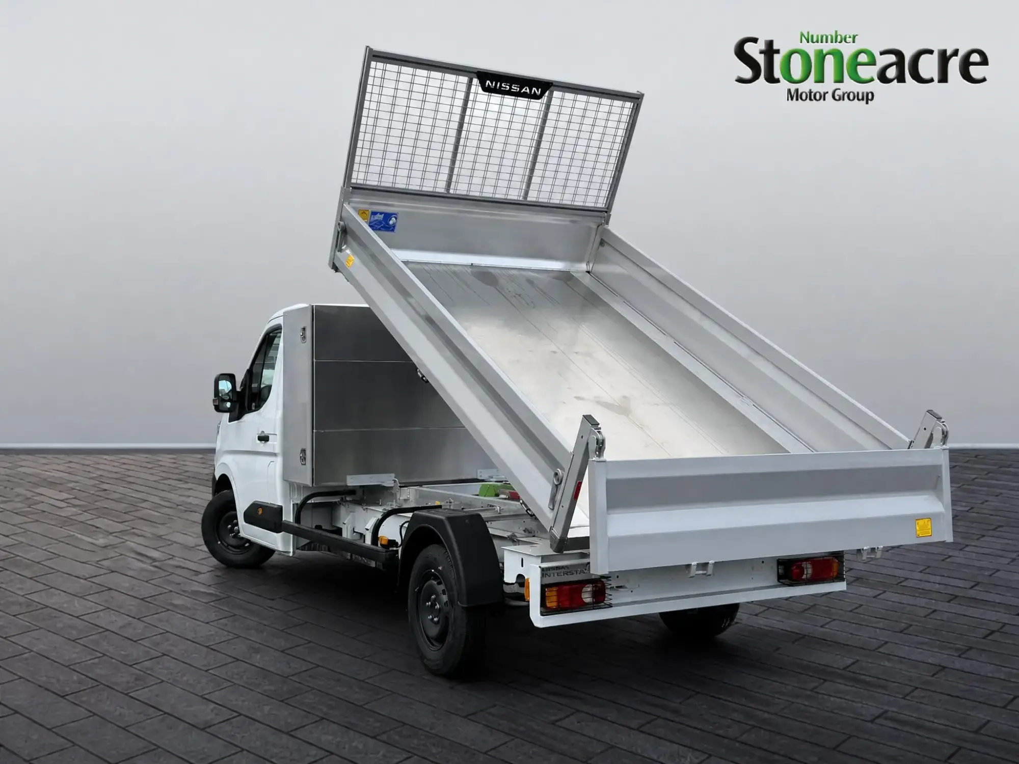 Nissan Interstar Image 3